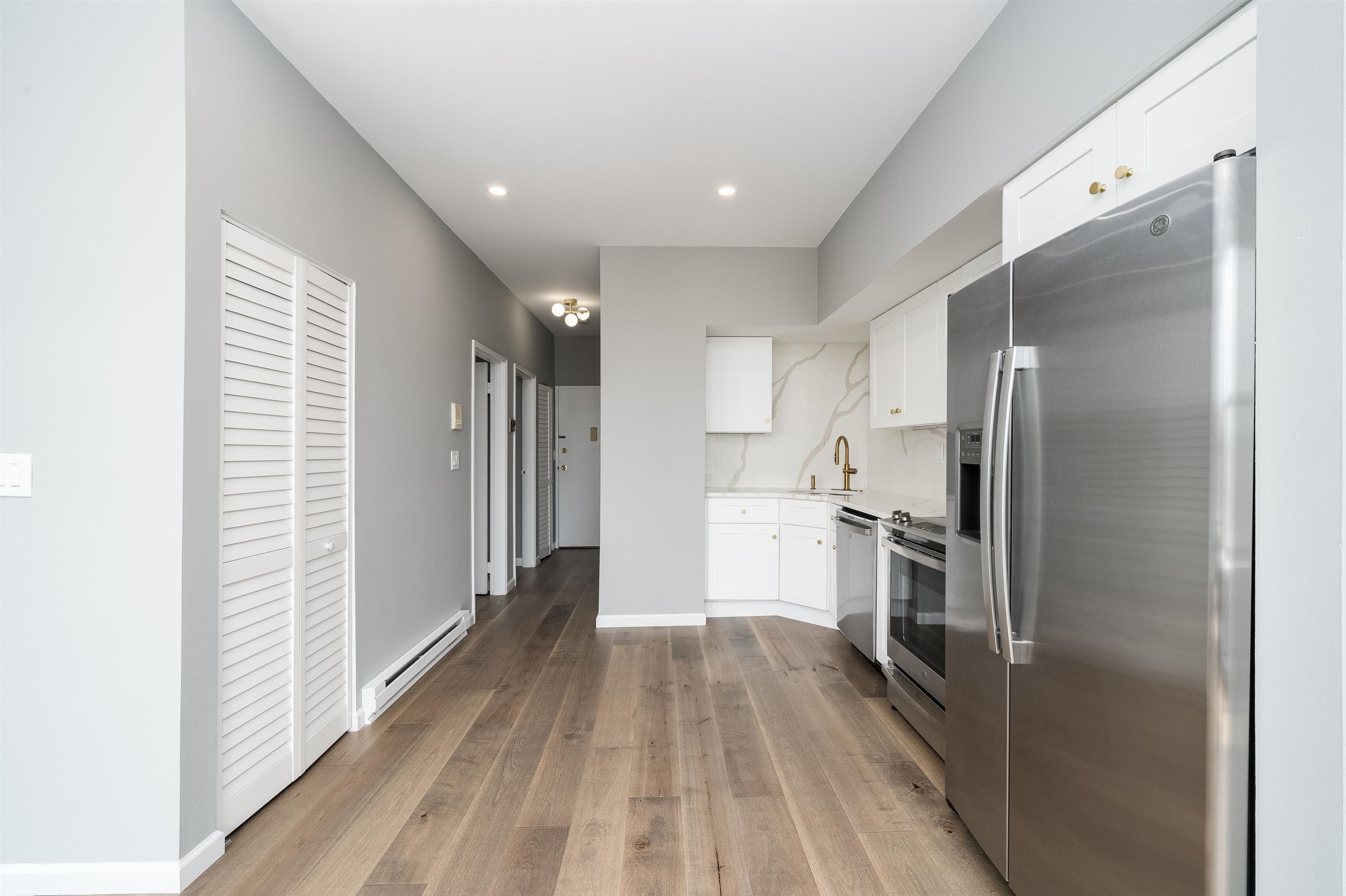 415 CENTRAL AVE Unit: 4F