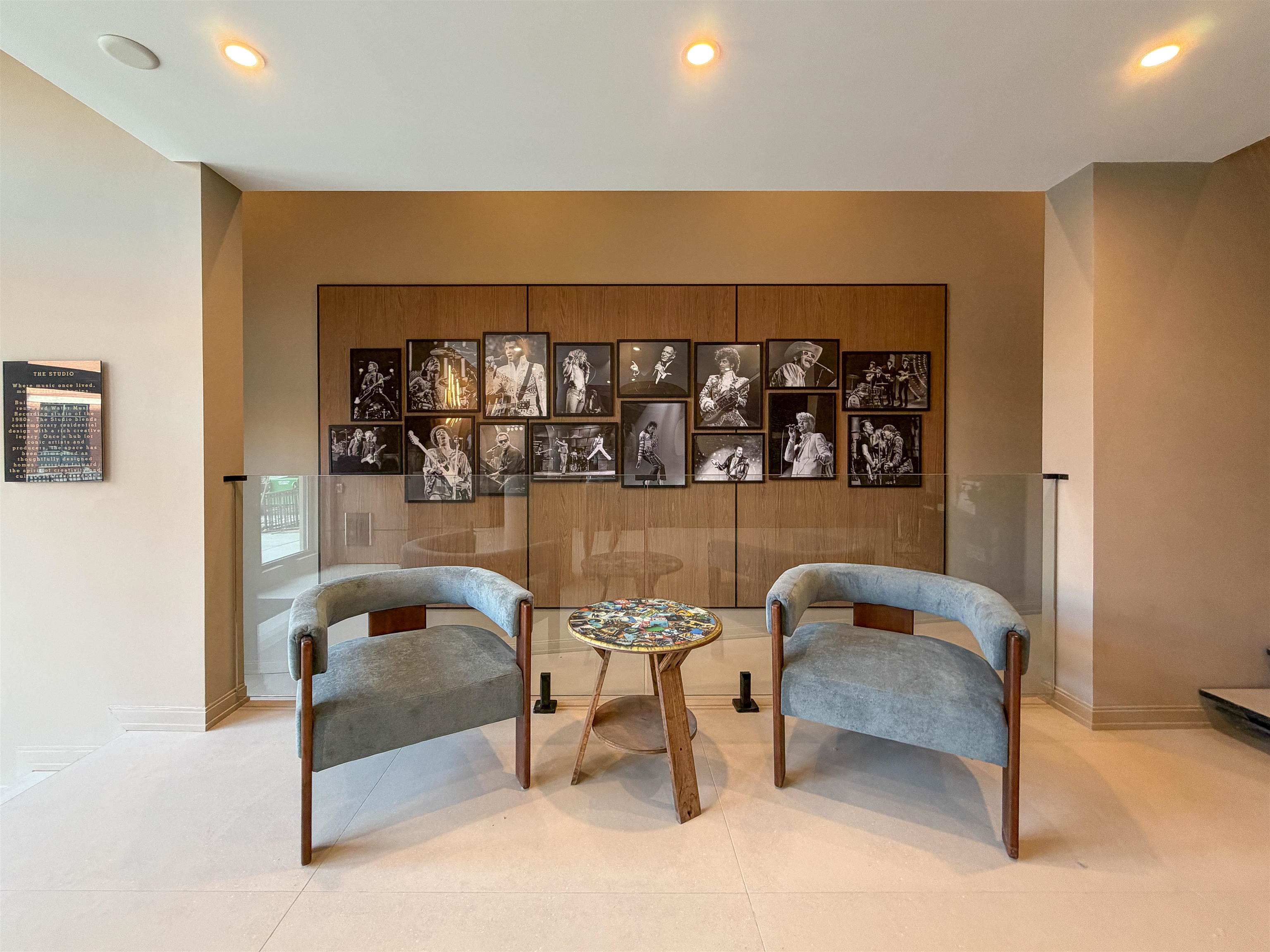 921 MADISON ST Unit: 605