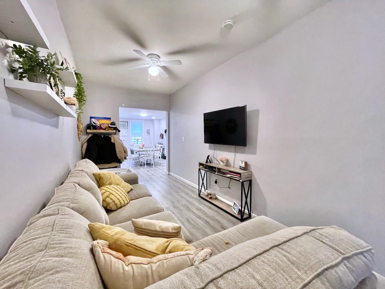 227 CLINTON ST Unit: 3