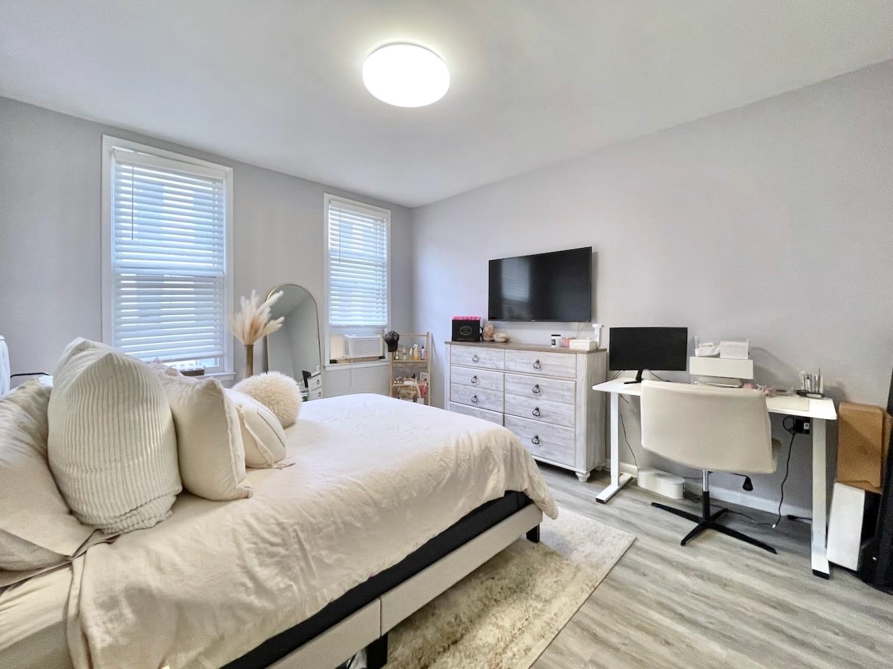 227 CLINTON ST Unit: 3