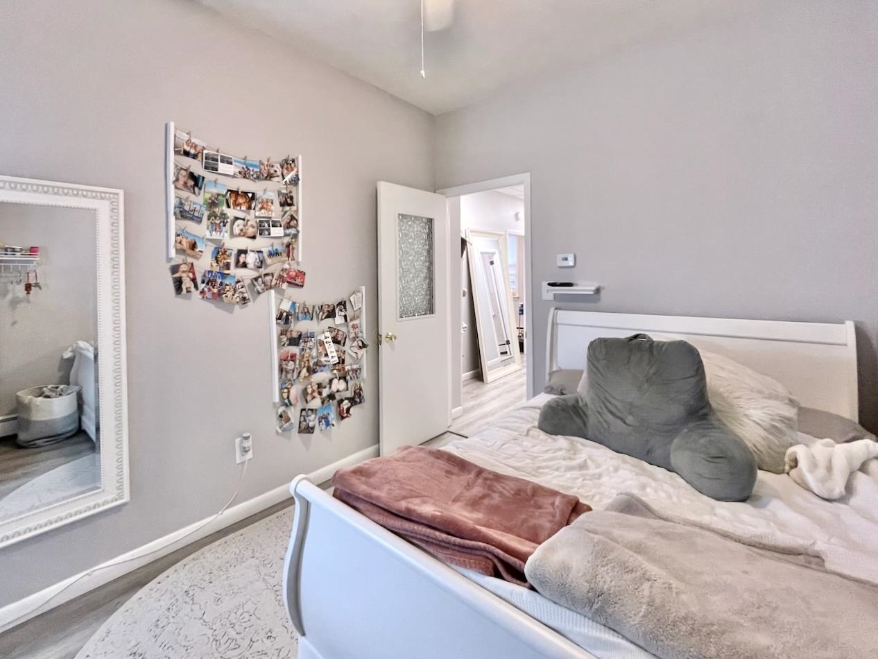 227 CLINTON ST Unit: 3