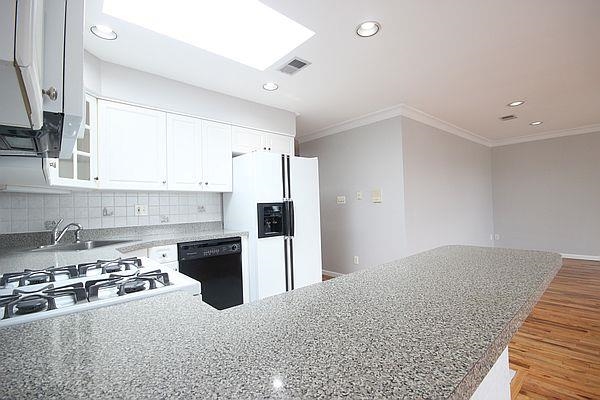 247 TERRACE AVE Unit: 2
