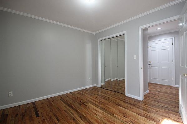 247 TERRACE AVE Unit: 2