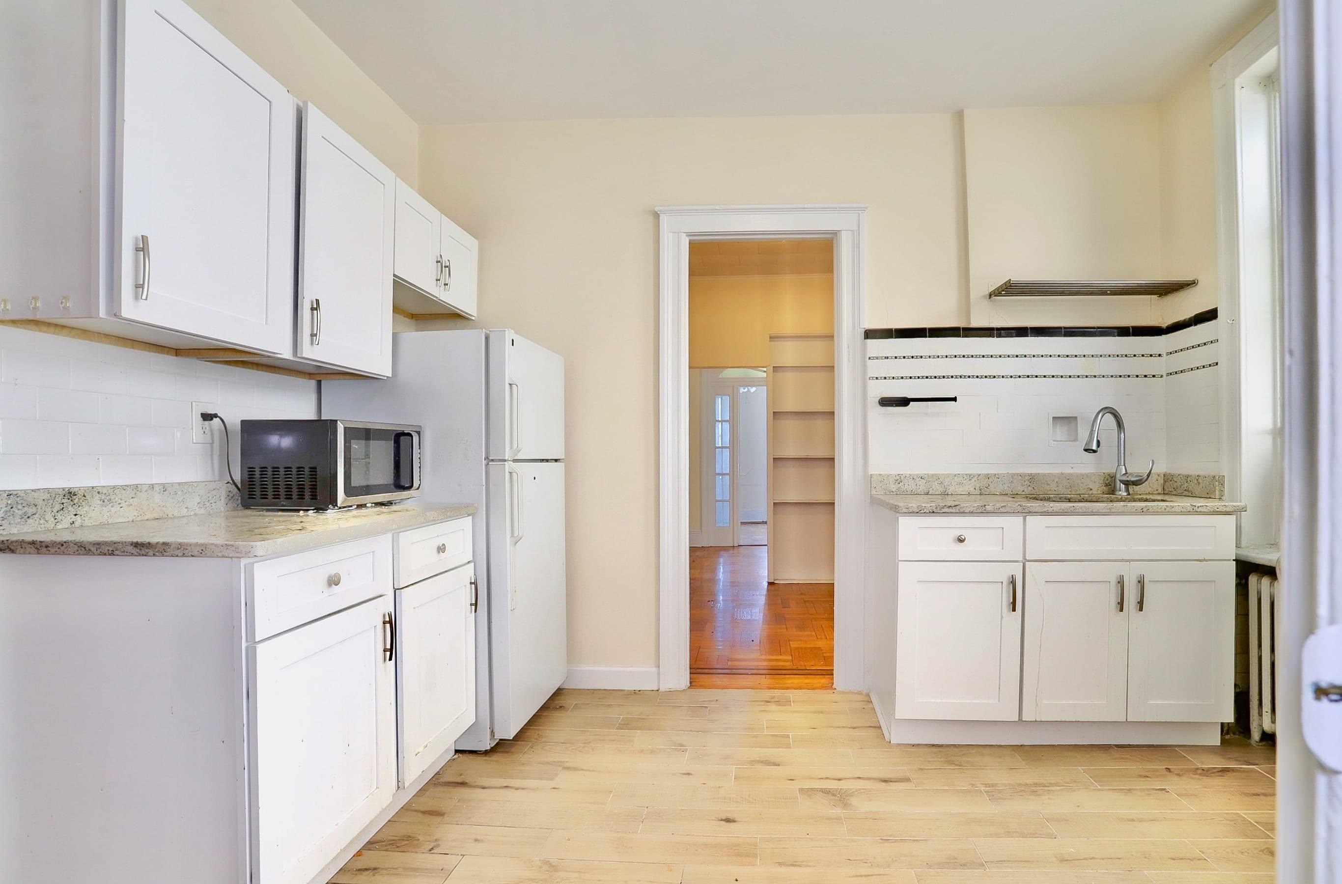 327 JACKSON ST Unit: 17