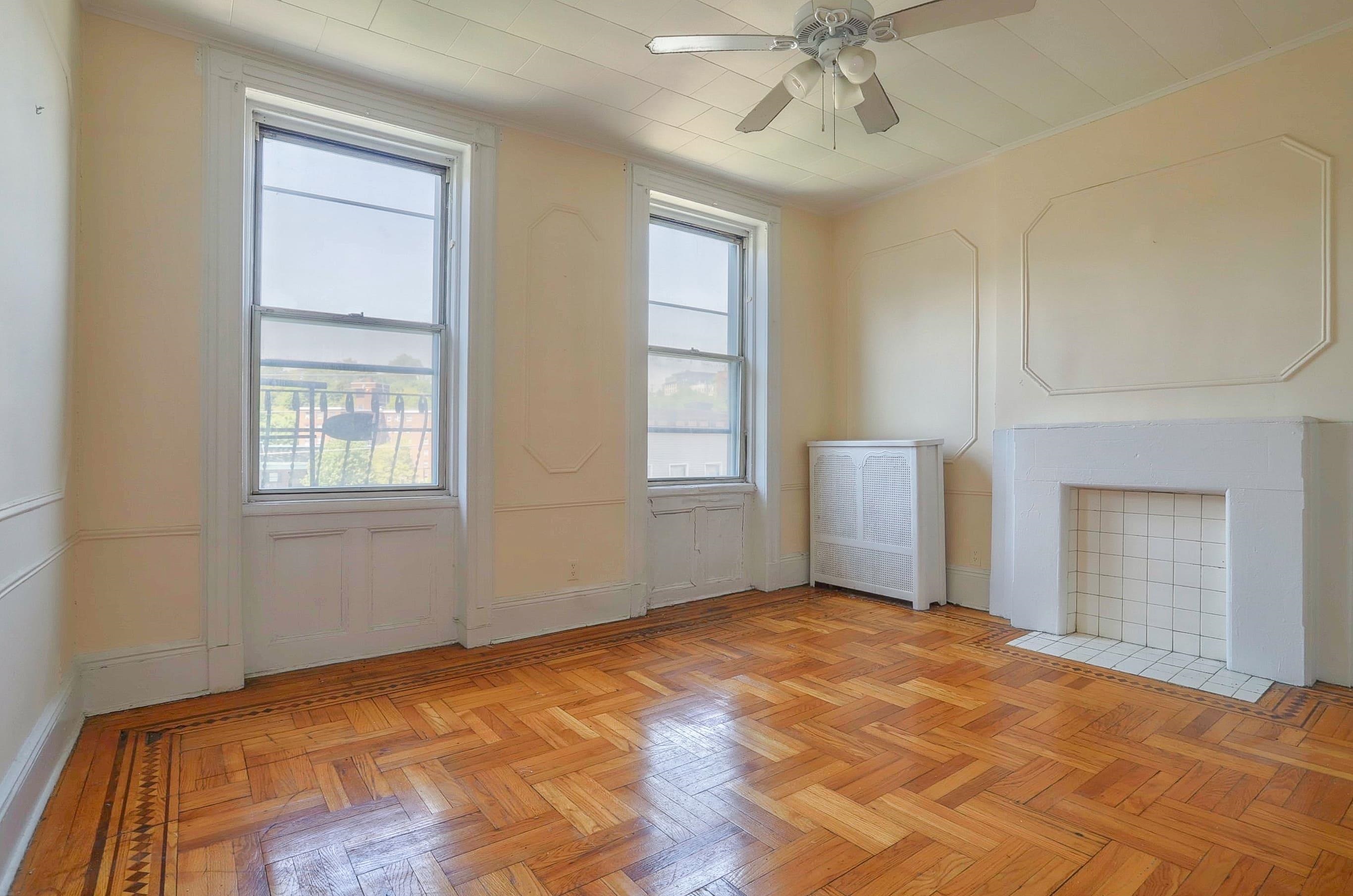 327 JACKSON ST Unit: 17
