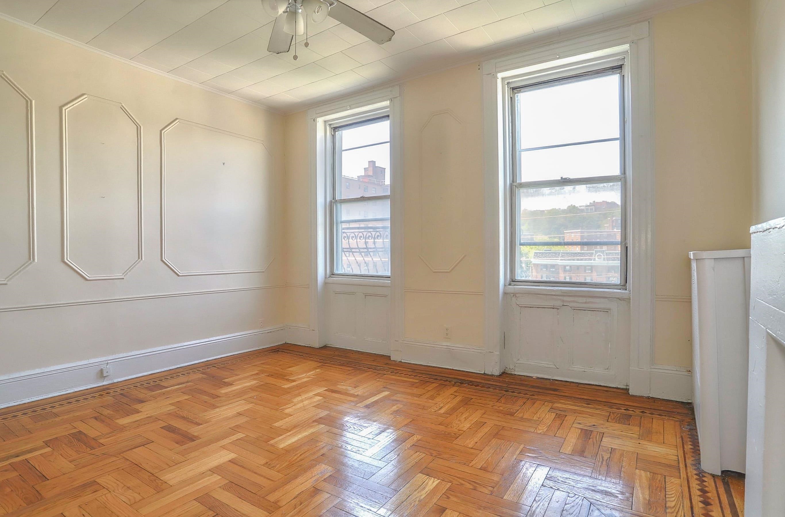 327 JACKSON ST Unit: 17