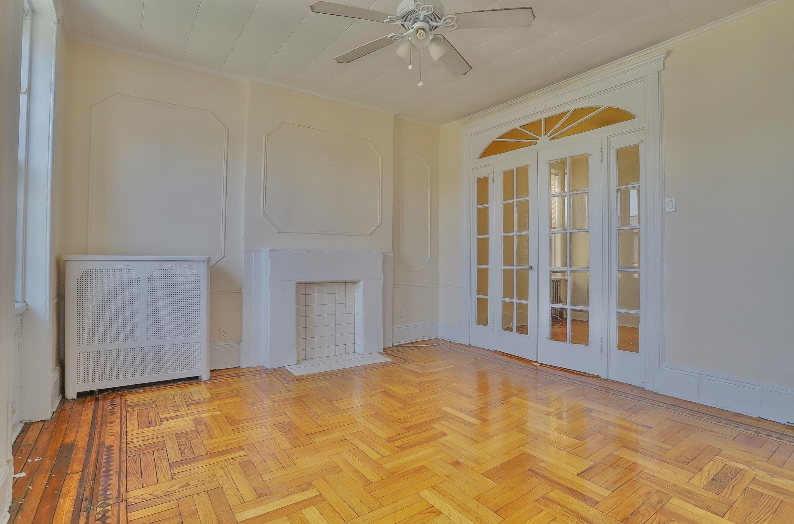 327 JACKSON ST Unit: 17