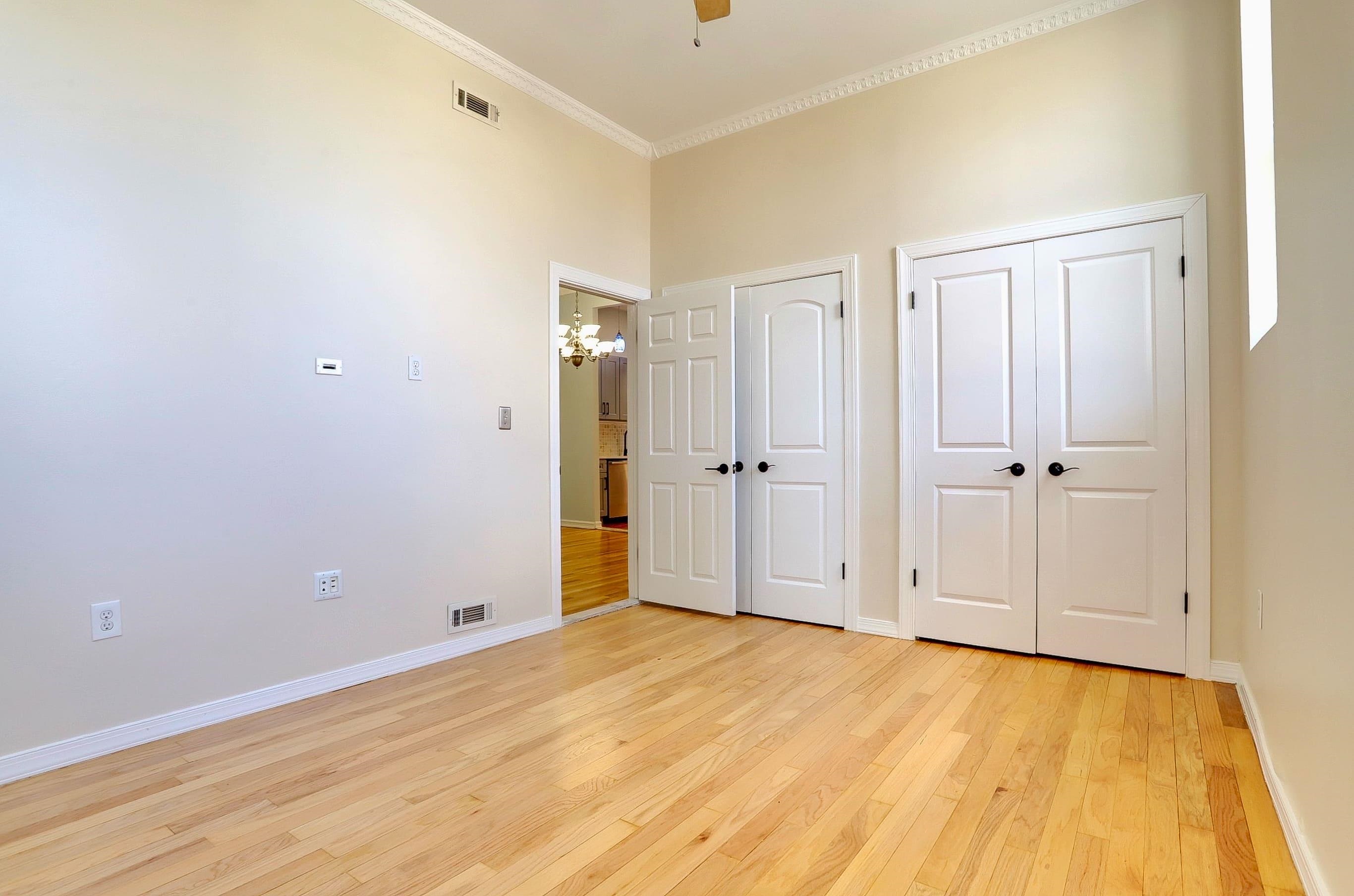118 LEONARD ST Unit: 4