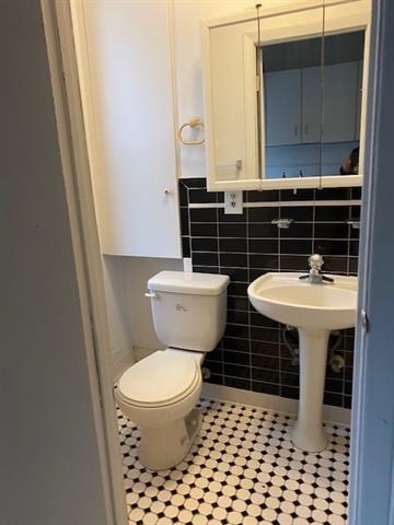 318 JEFFERSON ST Unit: 3L