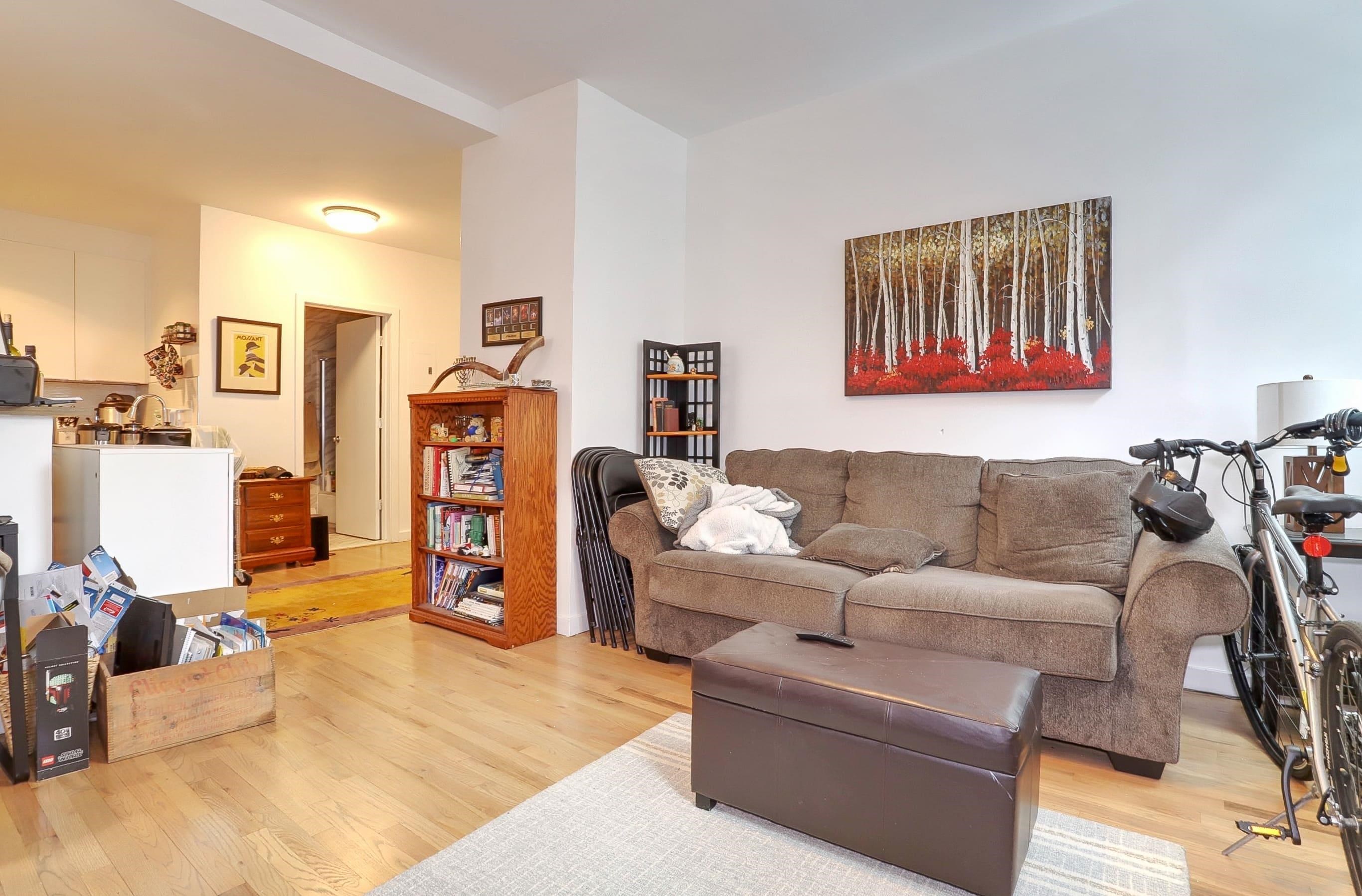 364 GROVE ST Unit: 1