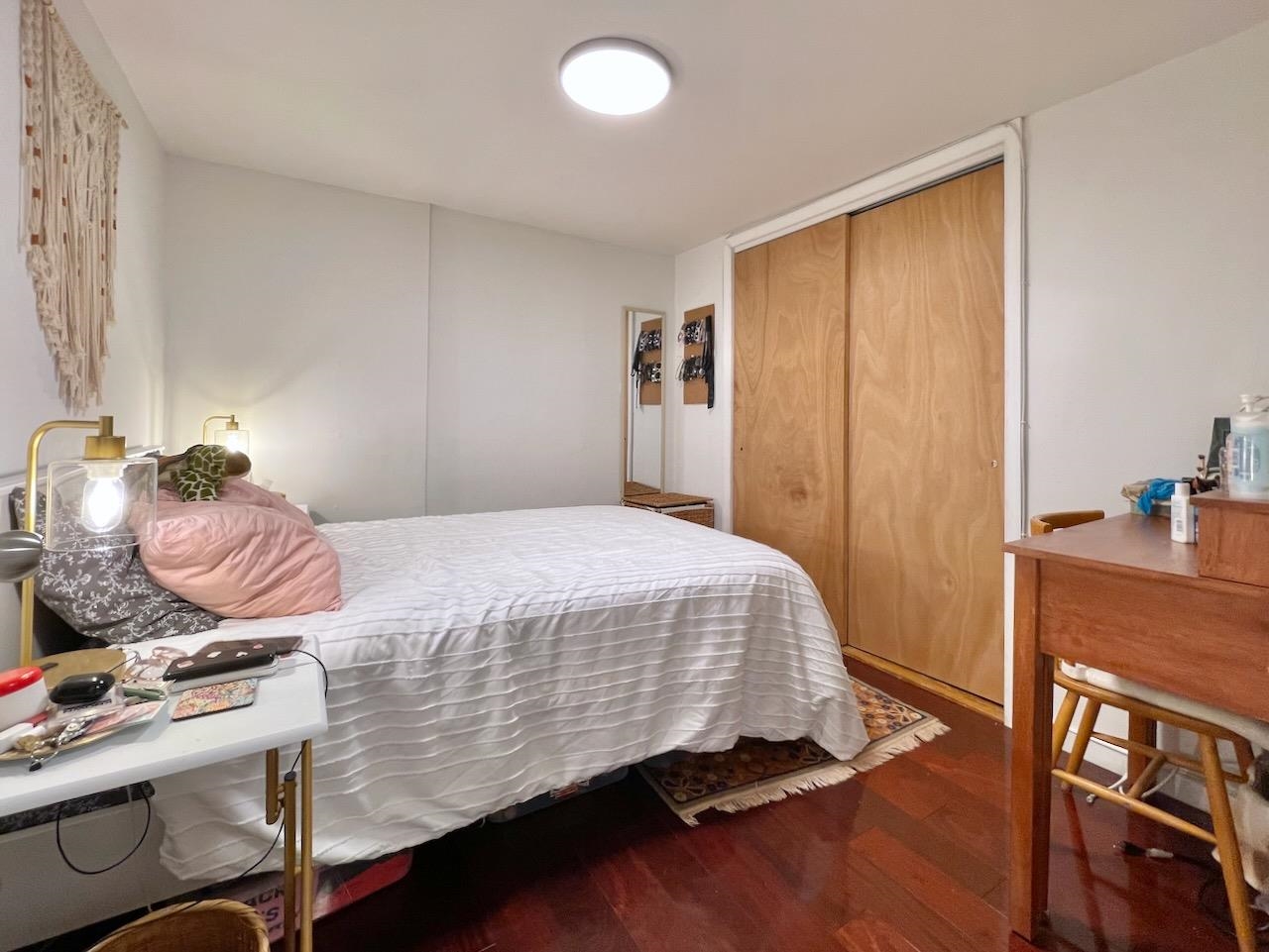 278 3RD ST Unit: B
