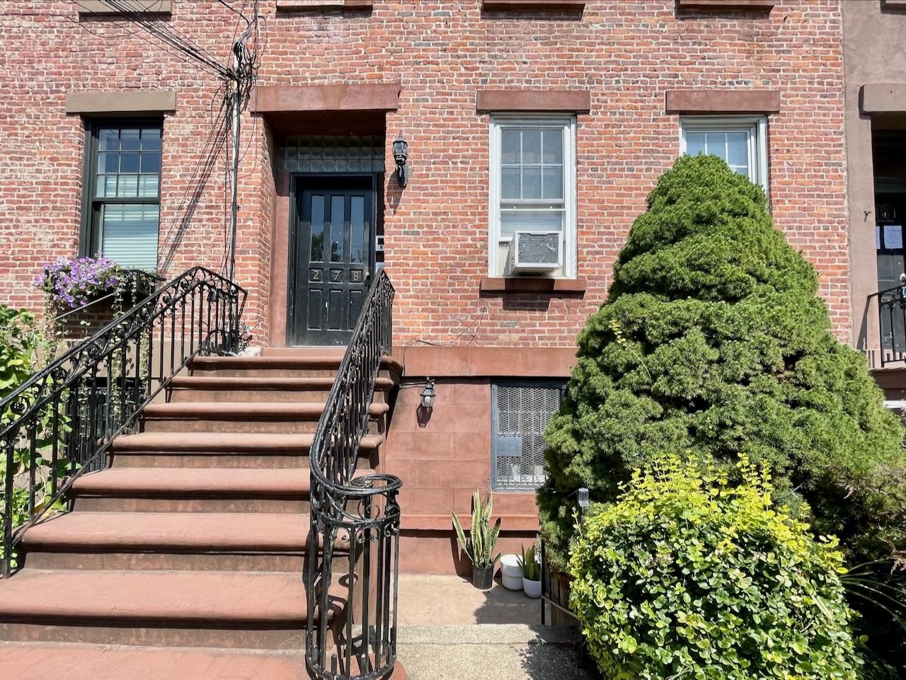 278 3RD ST Unit: B