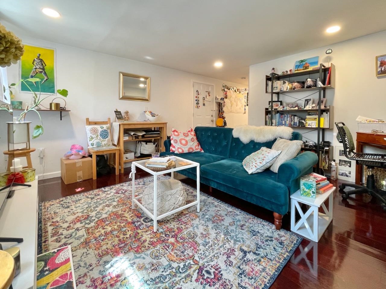 278 3RD ST Unit: B
