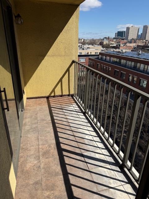 72 PARK AVE Unit: 6A