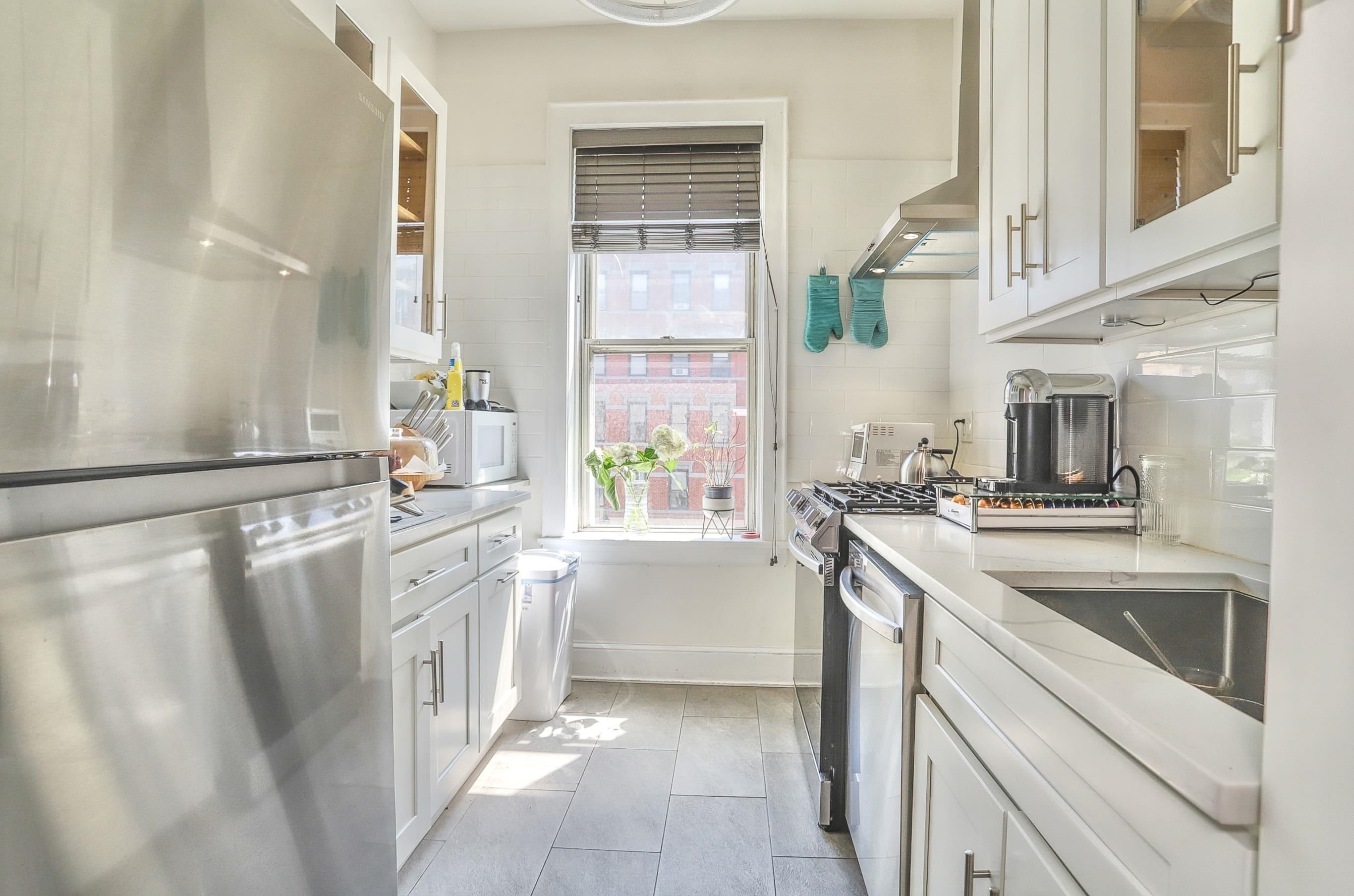 103 12TH ST Unit: 5