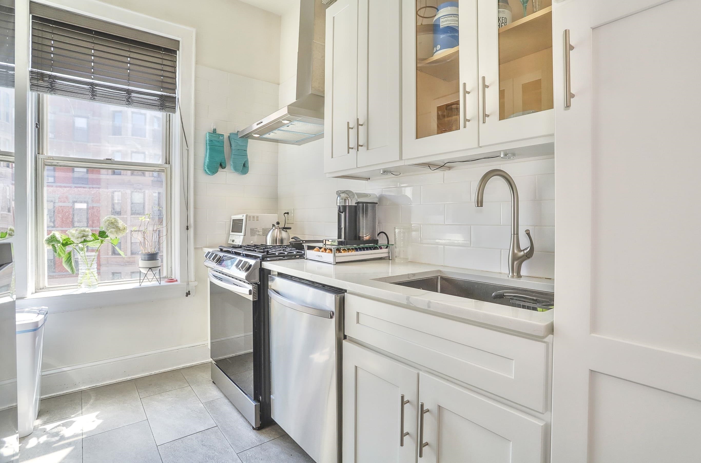 103 12TH ST Unit: 5