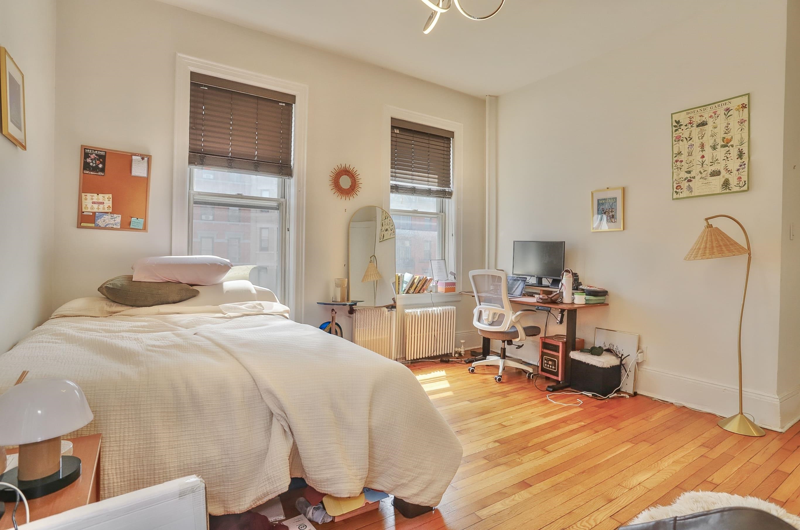 103 12TH ST Unit: 5
