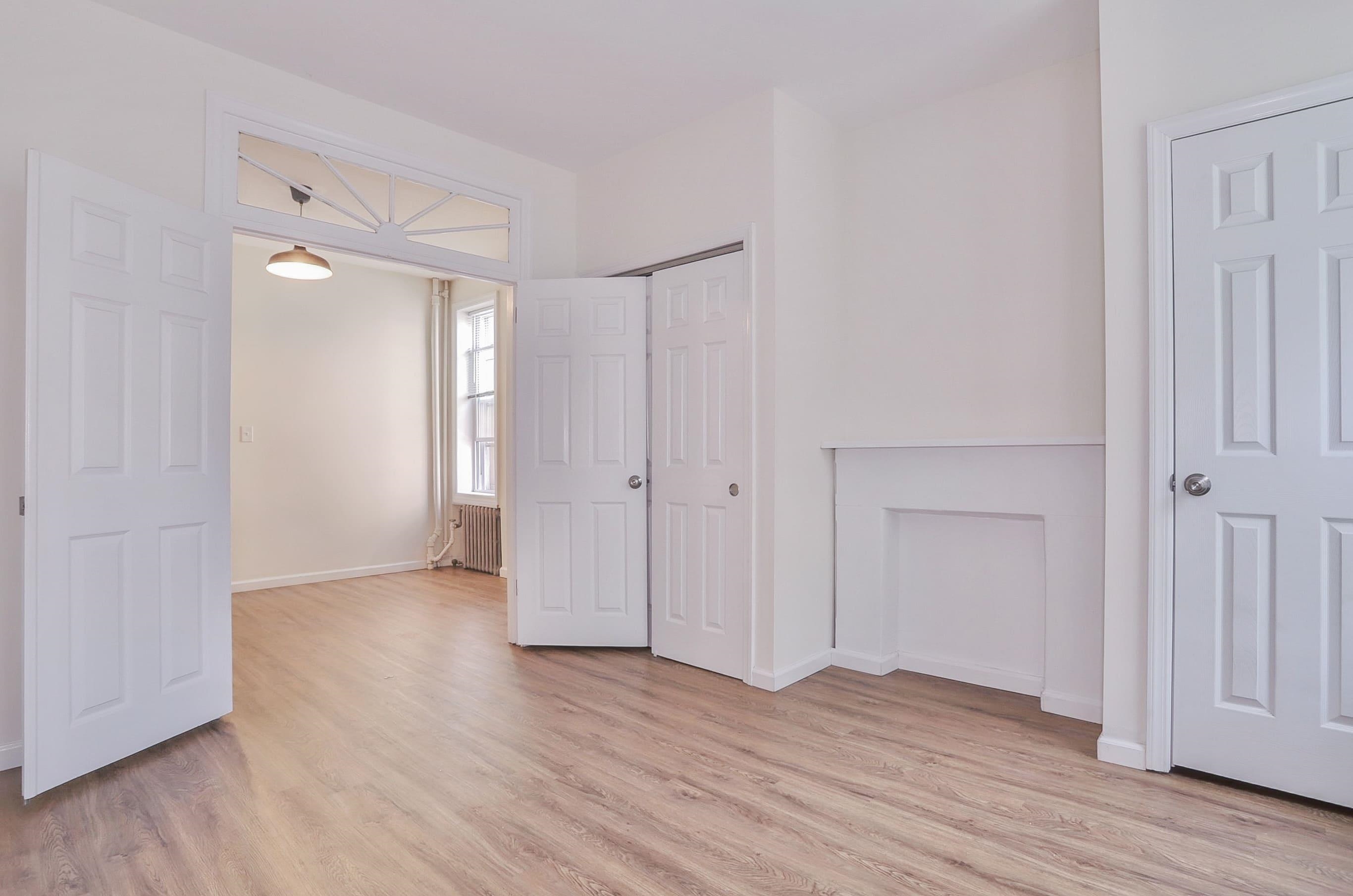 327 JACKSON ST Unit: 6