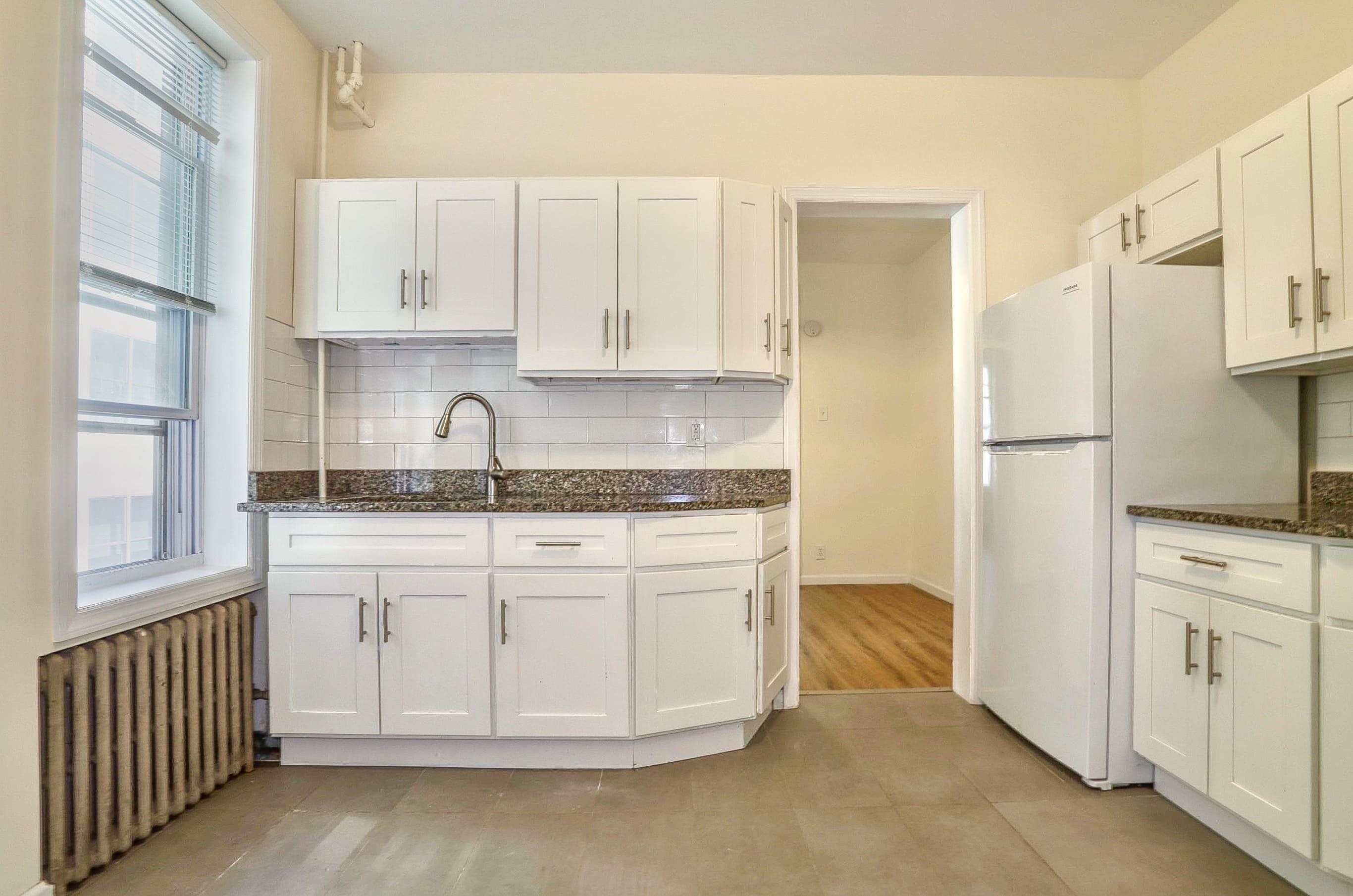 327 JACKSON ST Unit: 6
