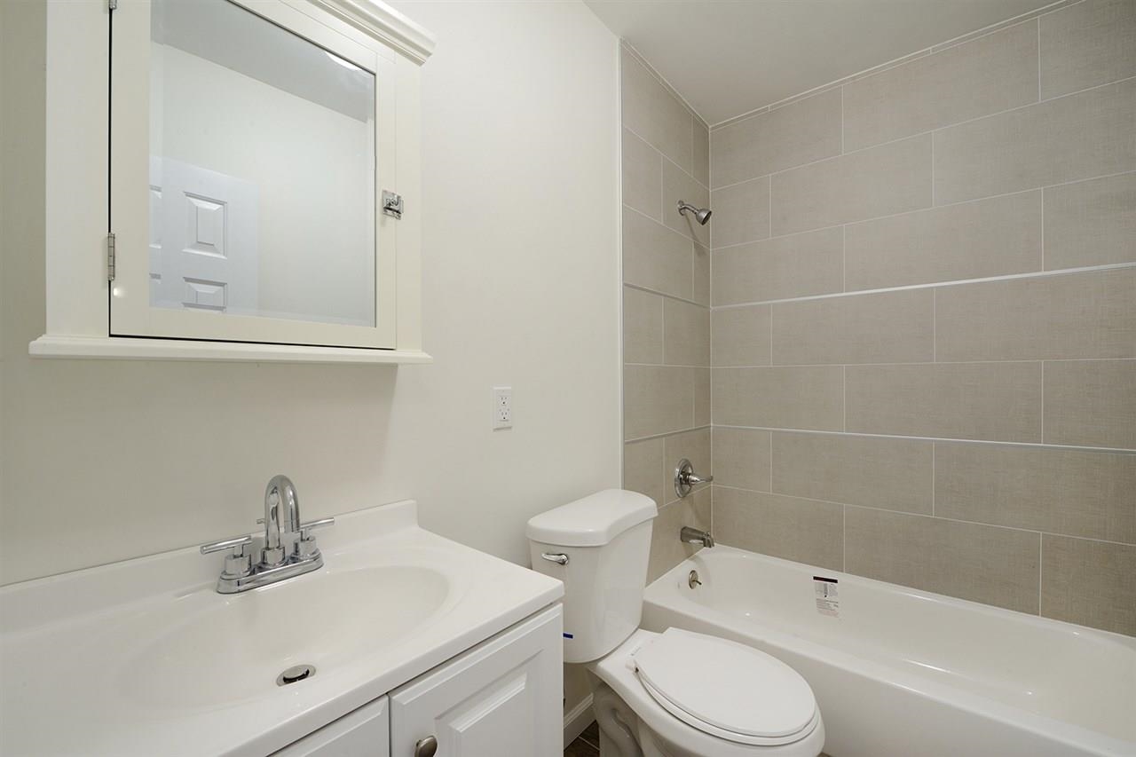 200 CENTRAL AVE Unit: C1