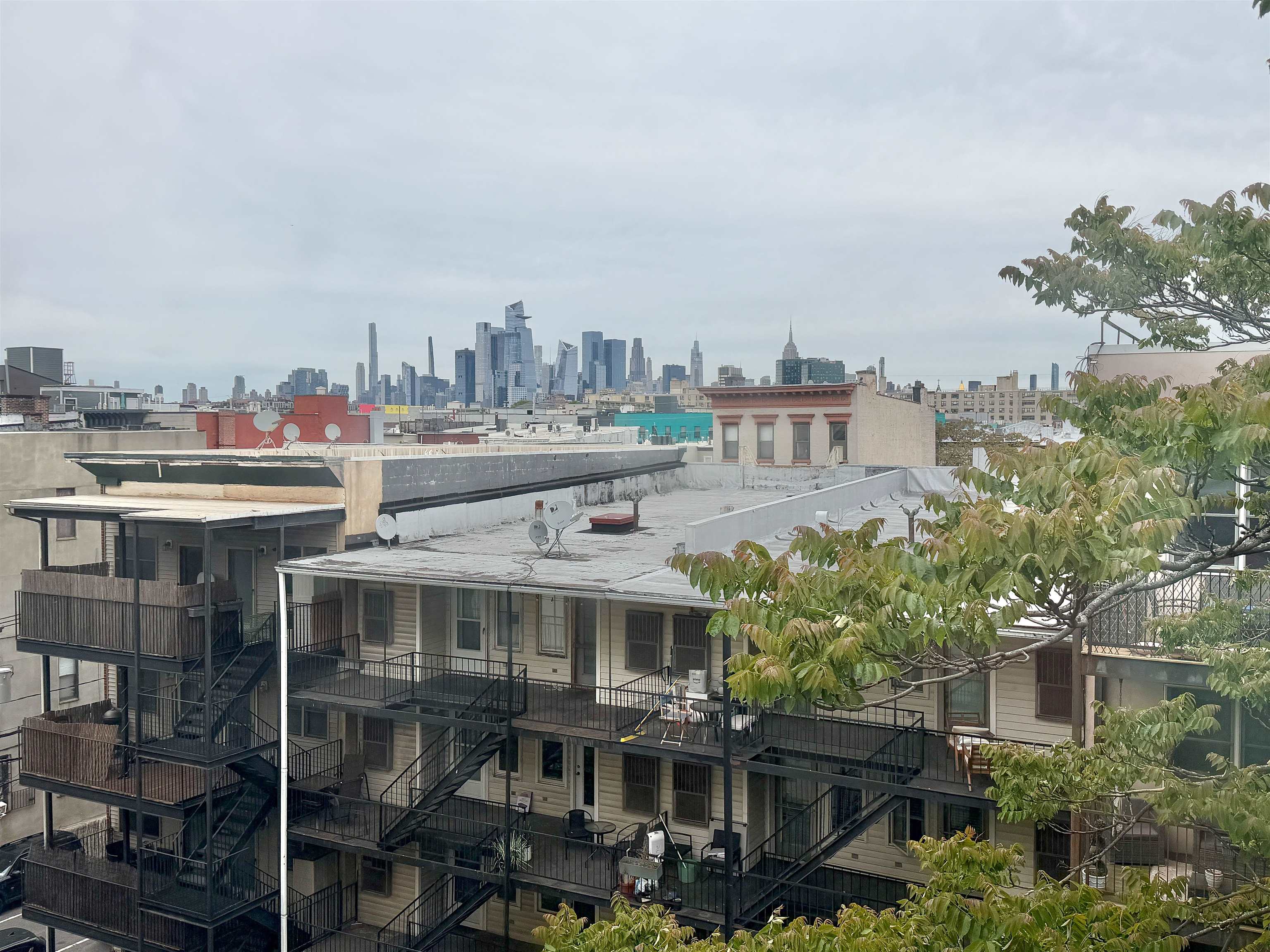 327 JACKSON ST Unit: 18