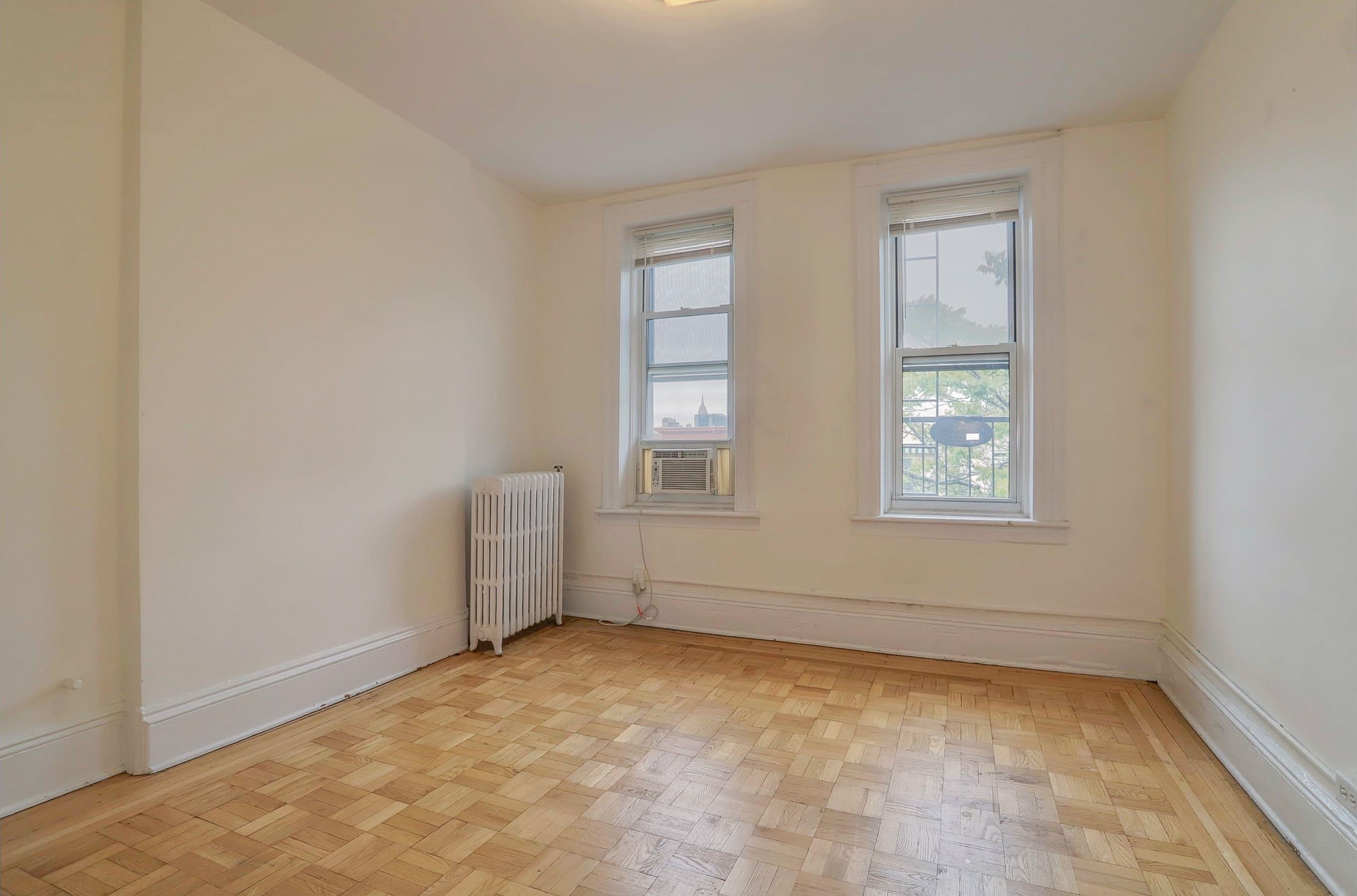 327 JACKSON ST Unit: 18
