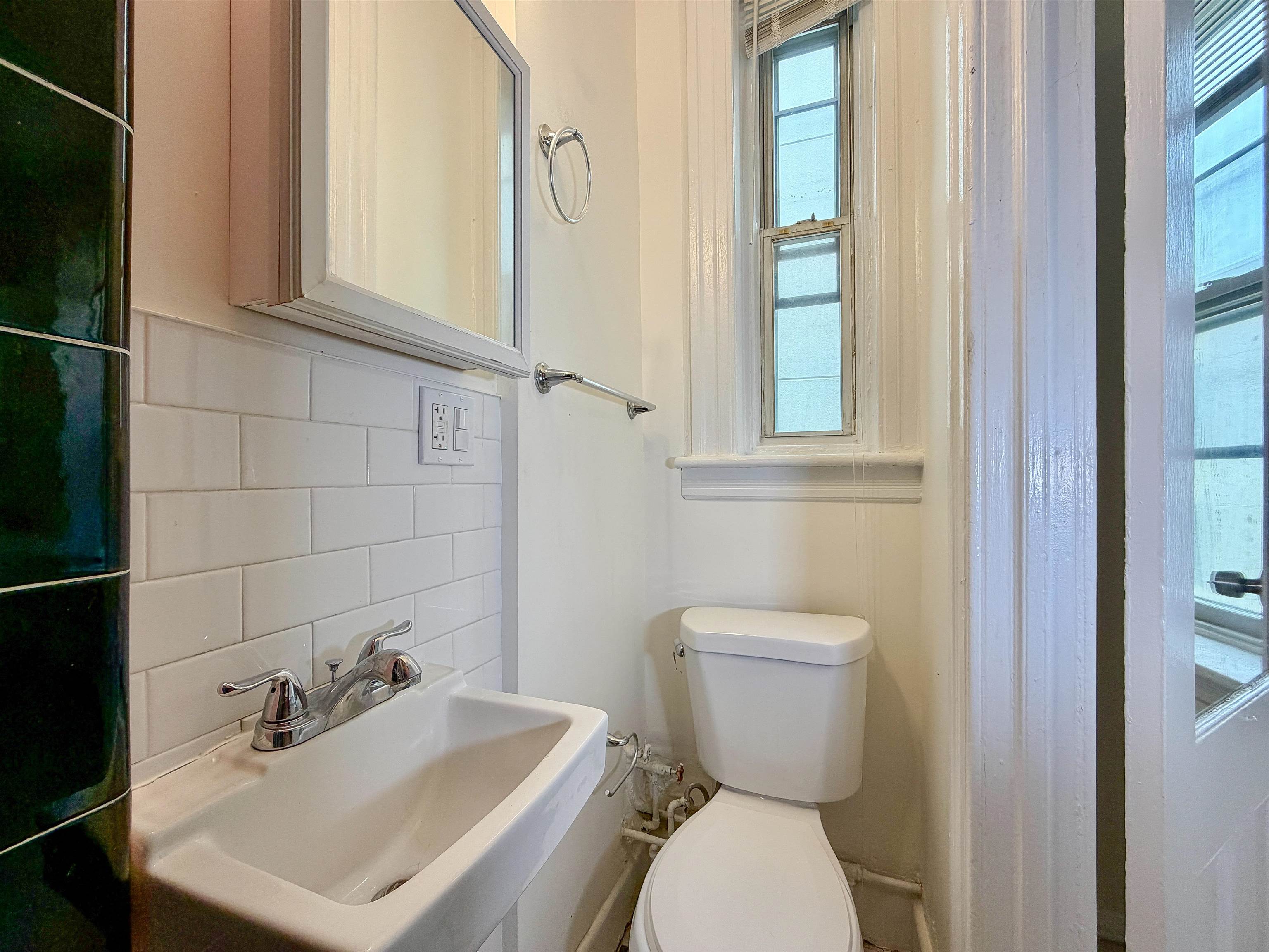 327 JACKSON ST Unit: 18