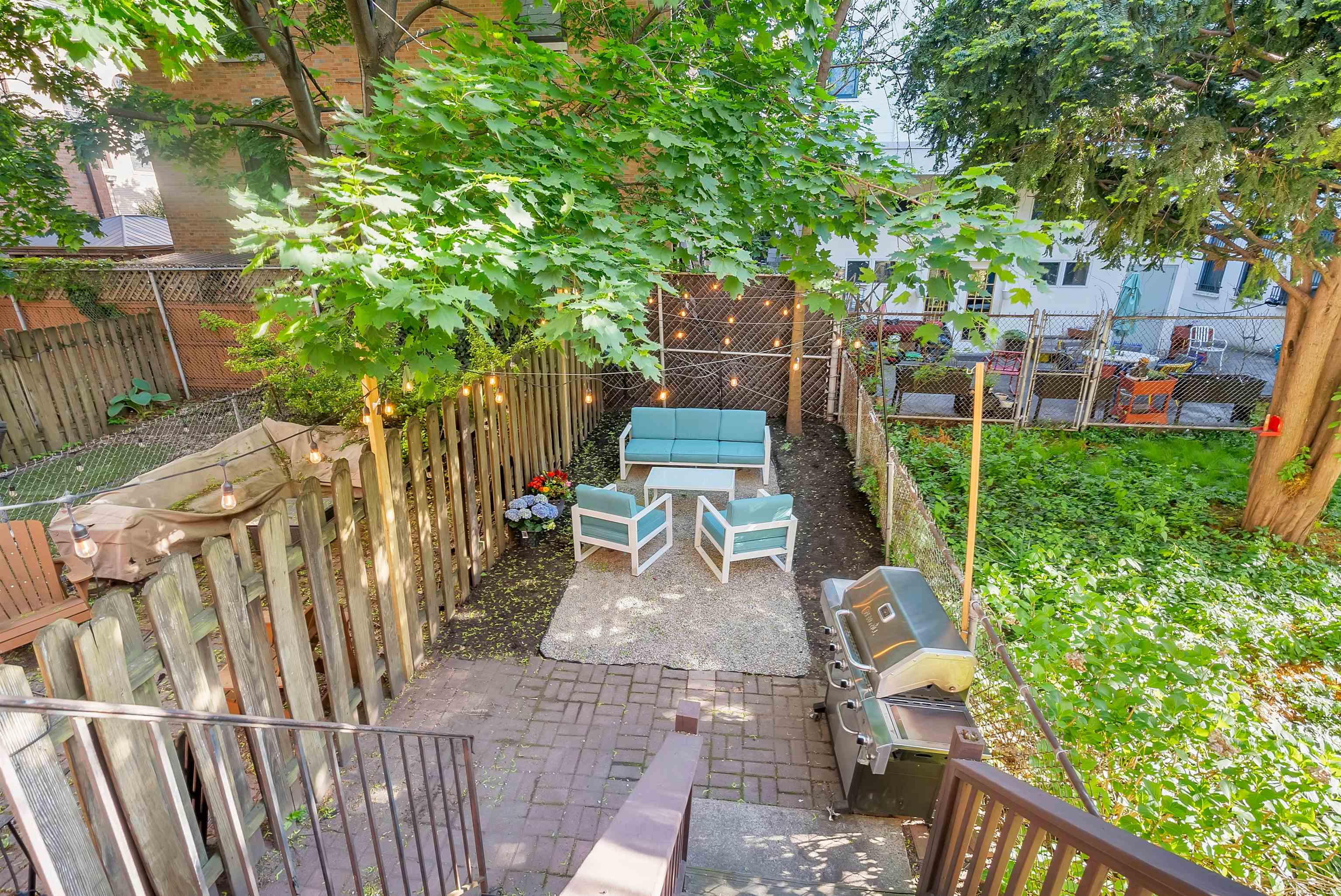 349 7TH ST Unit: 1R