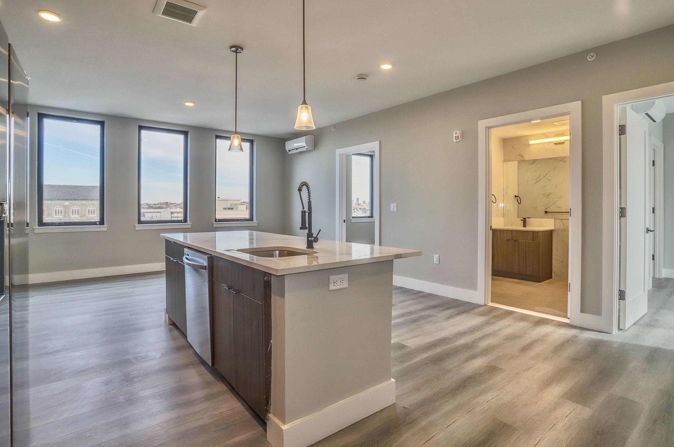 3516 JOHN F KENNEDY BLVD Unit: 203