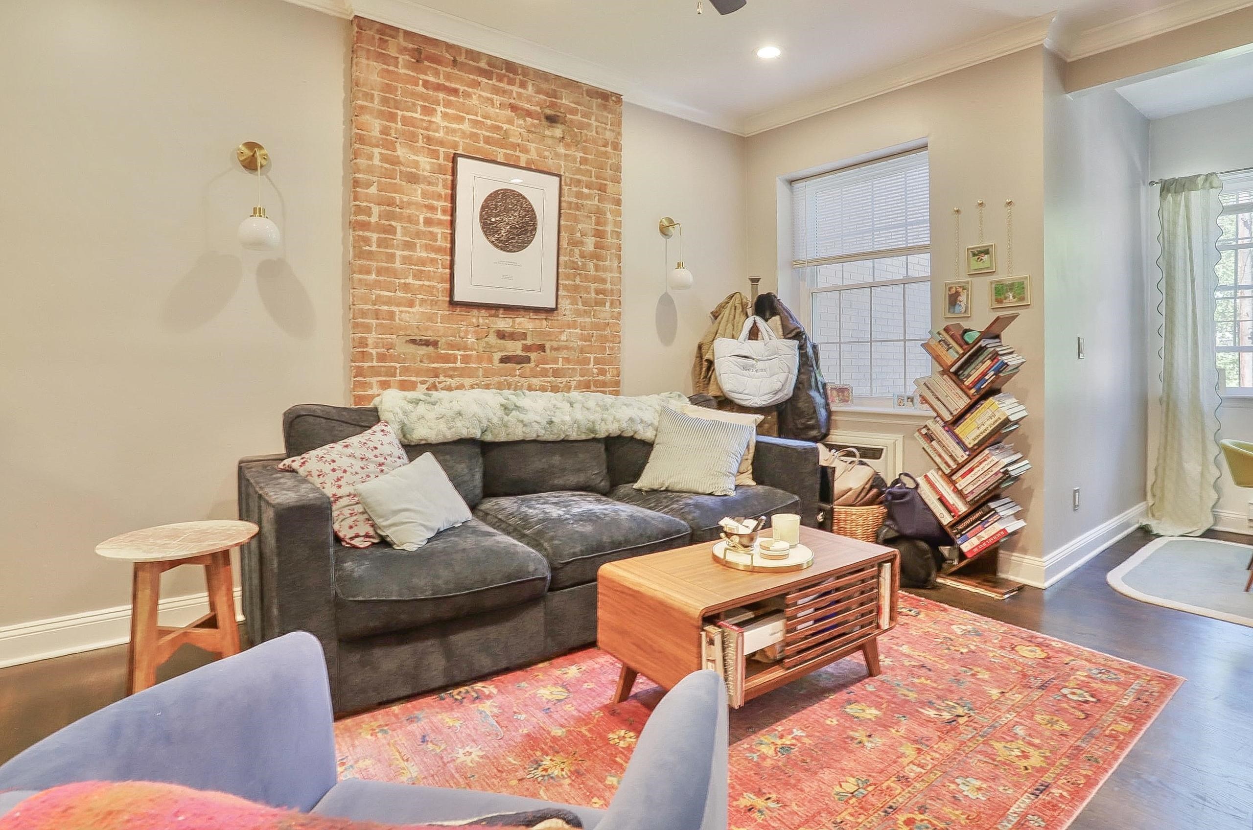 230 BLOOMFIELD ST Unit: 301
