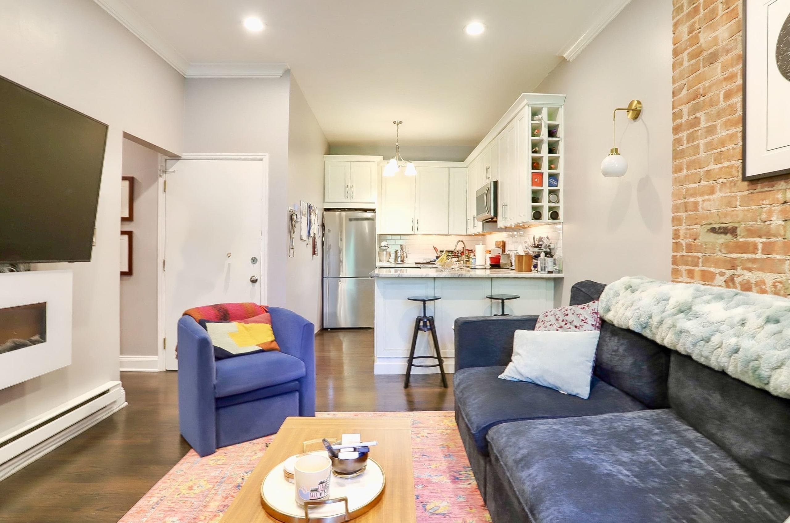 230 BLOOMFIELD ST Unit: 301