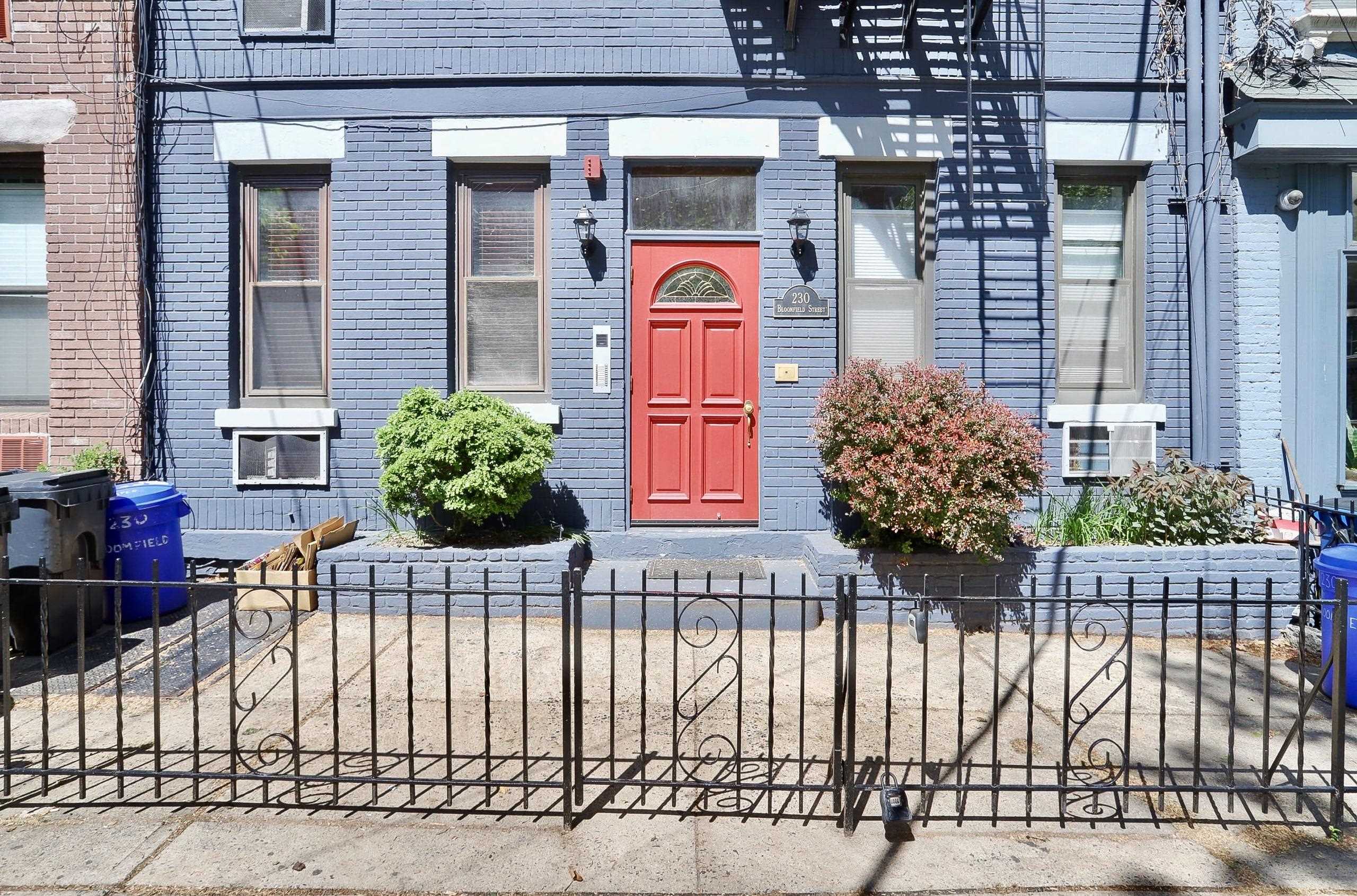 230 BLOOMFIELD ST Unit: 301