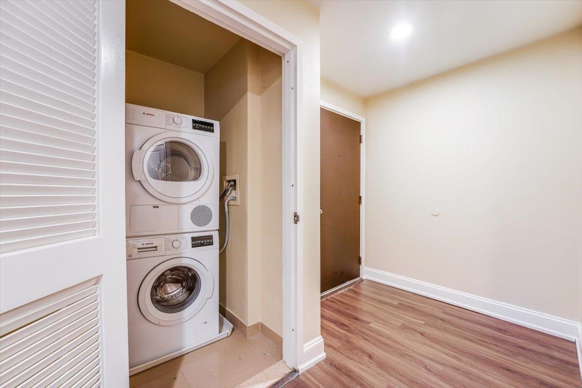 29 1ST ST Unit: 508