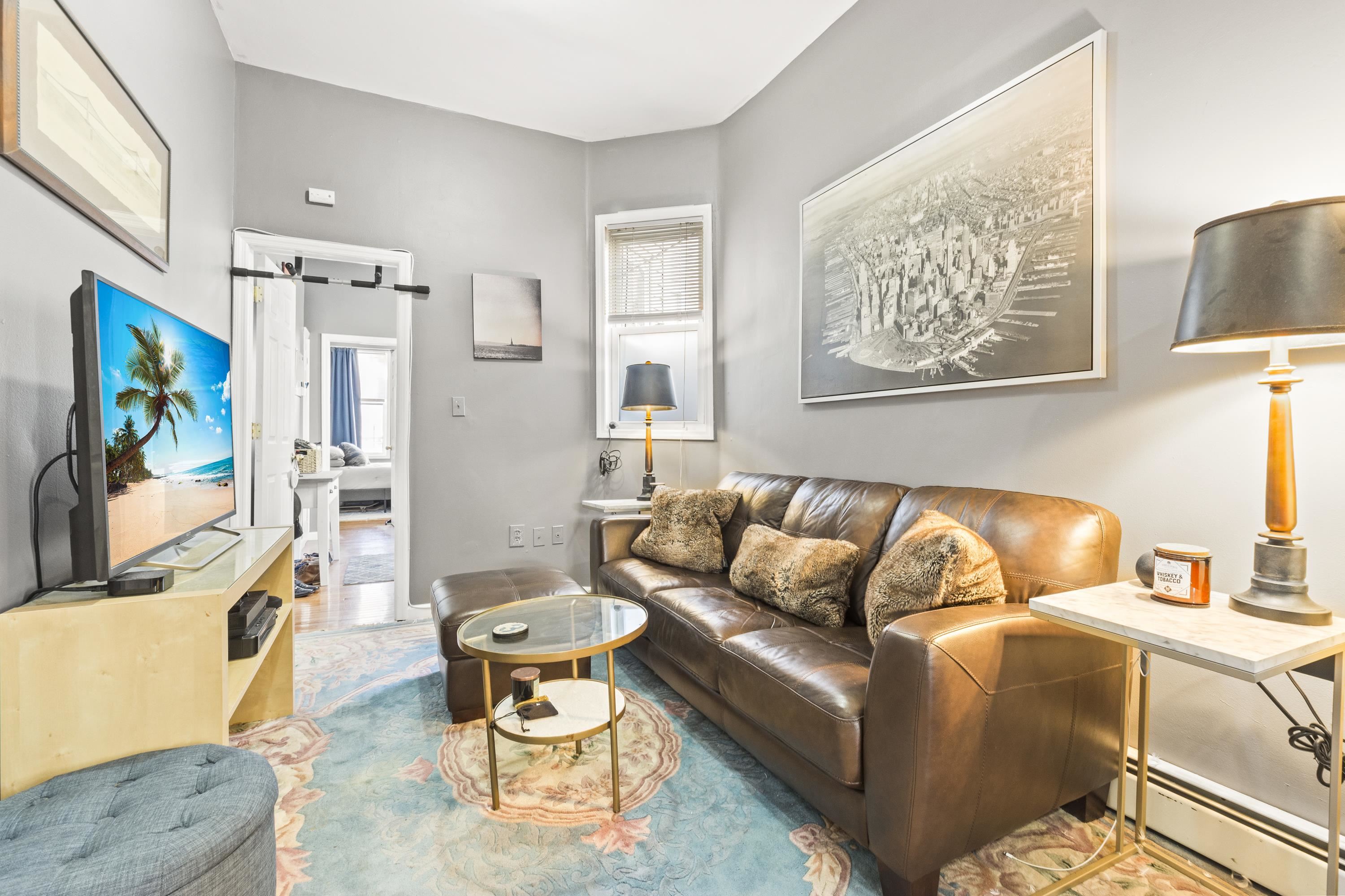 616 10TH ST Unit: 2