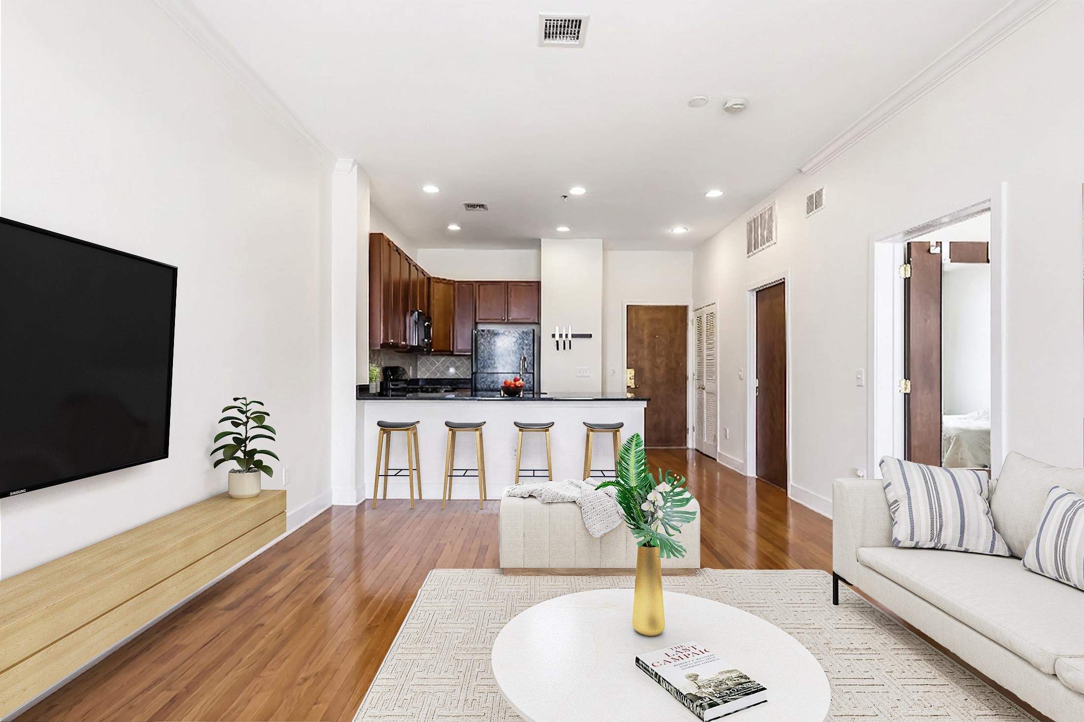 61 GRAND ST Unit: 2L