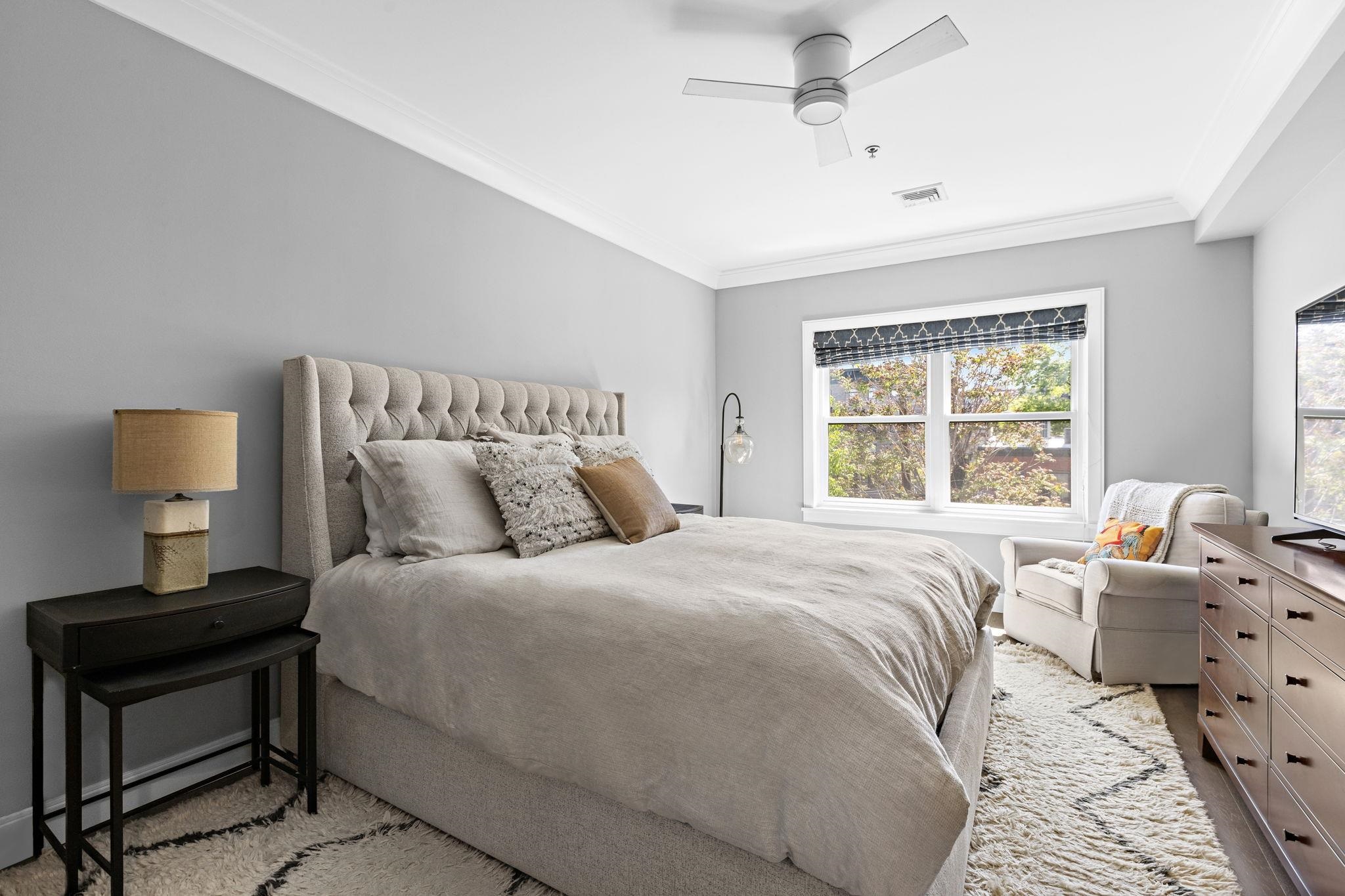 1313 PARK AVE Unit: 4C