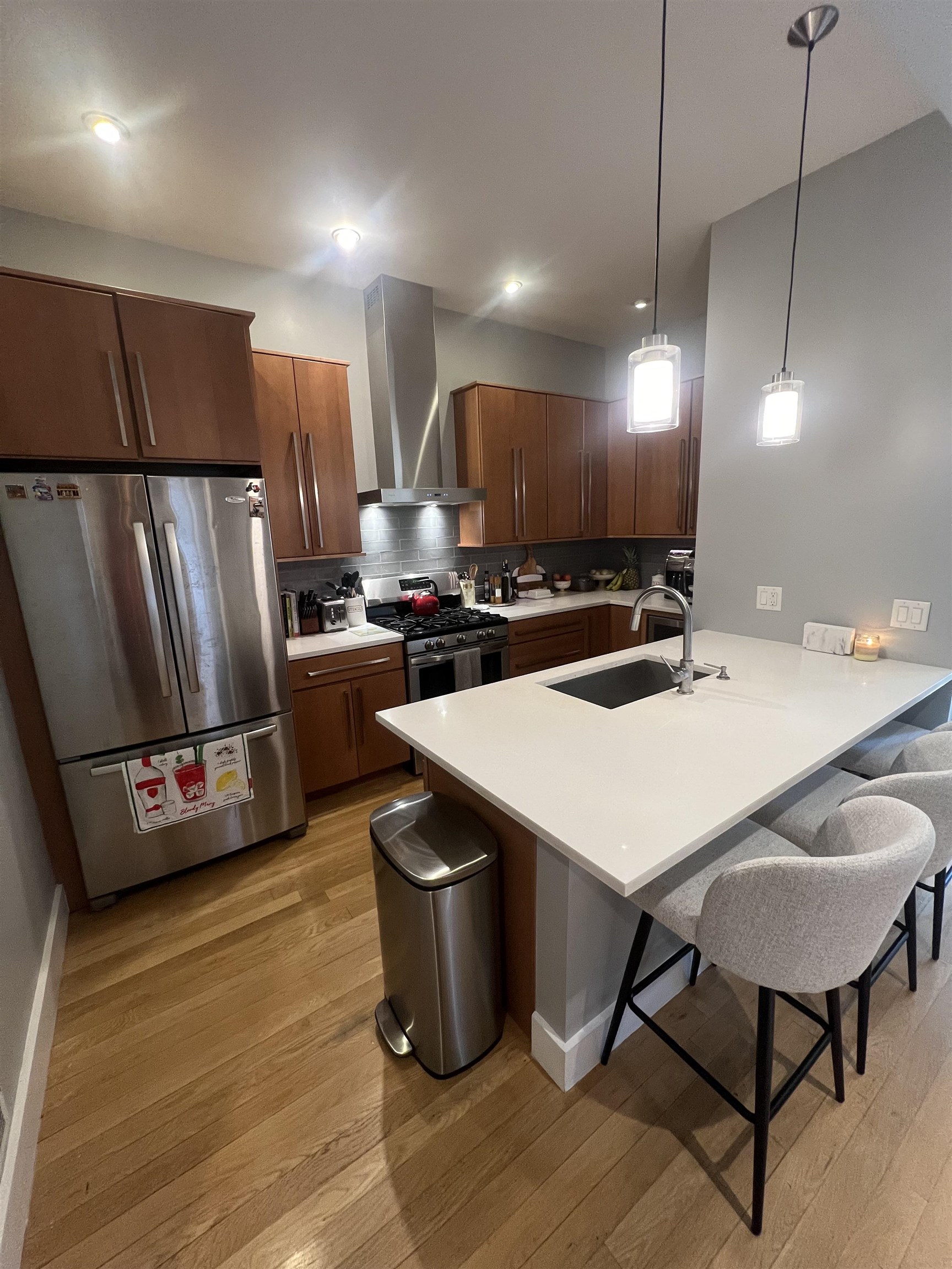 146 HANCOCK AVE Unit: 1