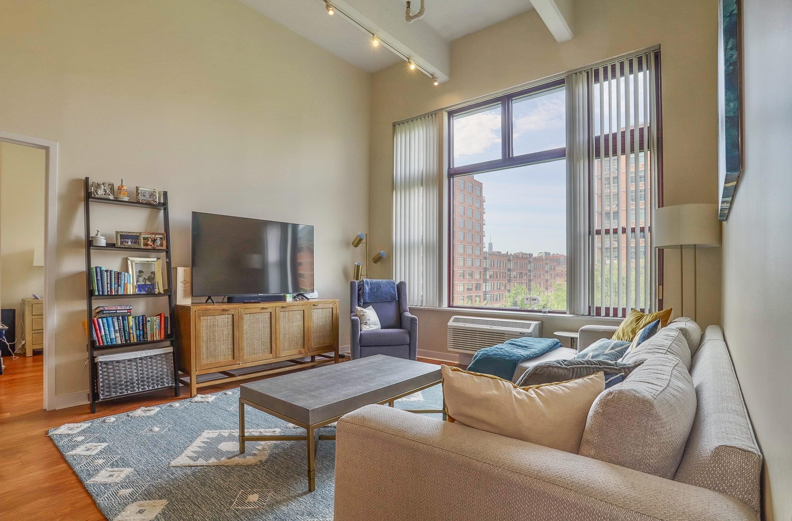 1500 WASHINGTON ST Unit: 4B