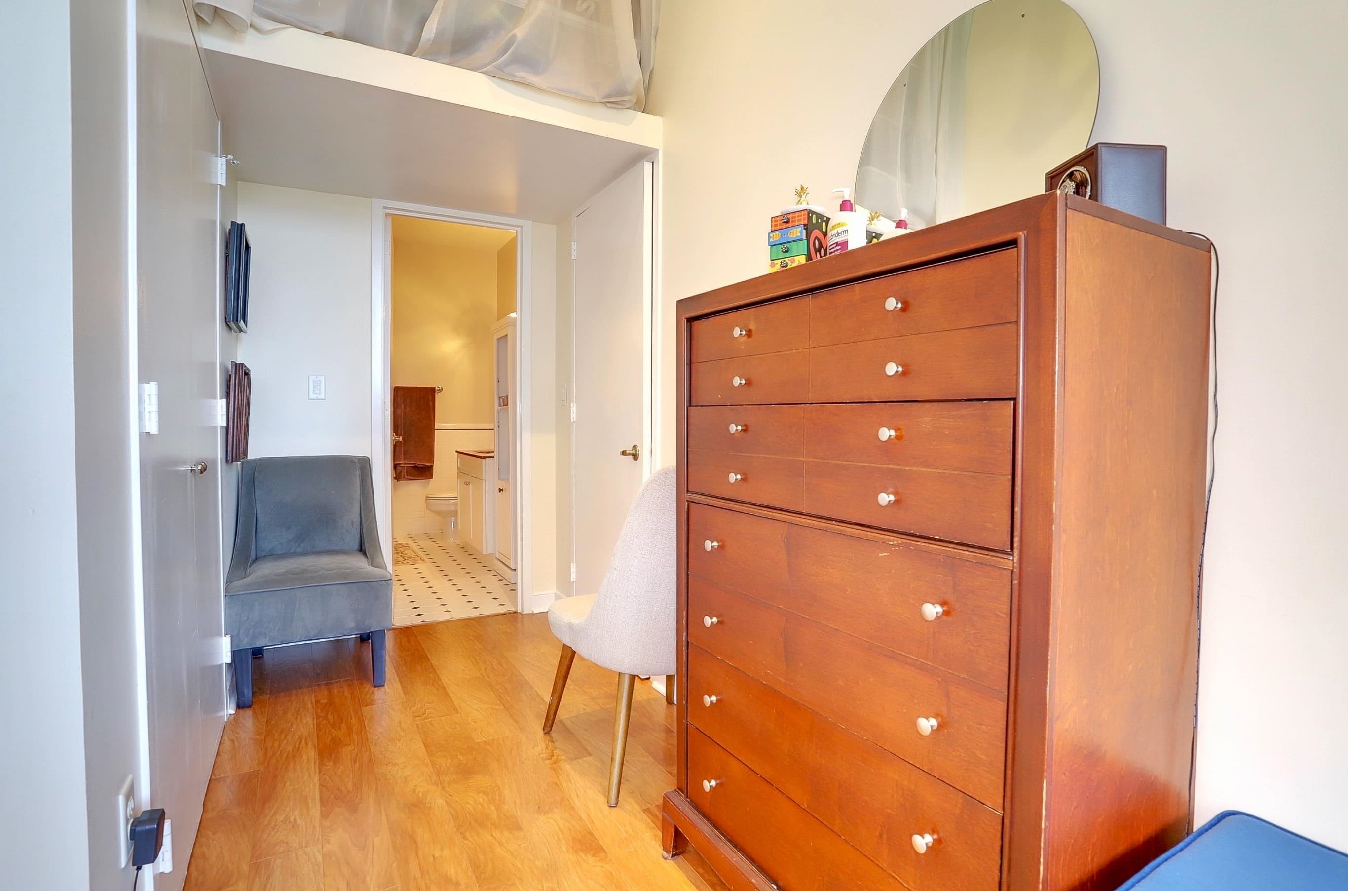 1500 WASHINGTON ST Unit: 4B