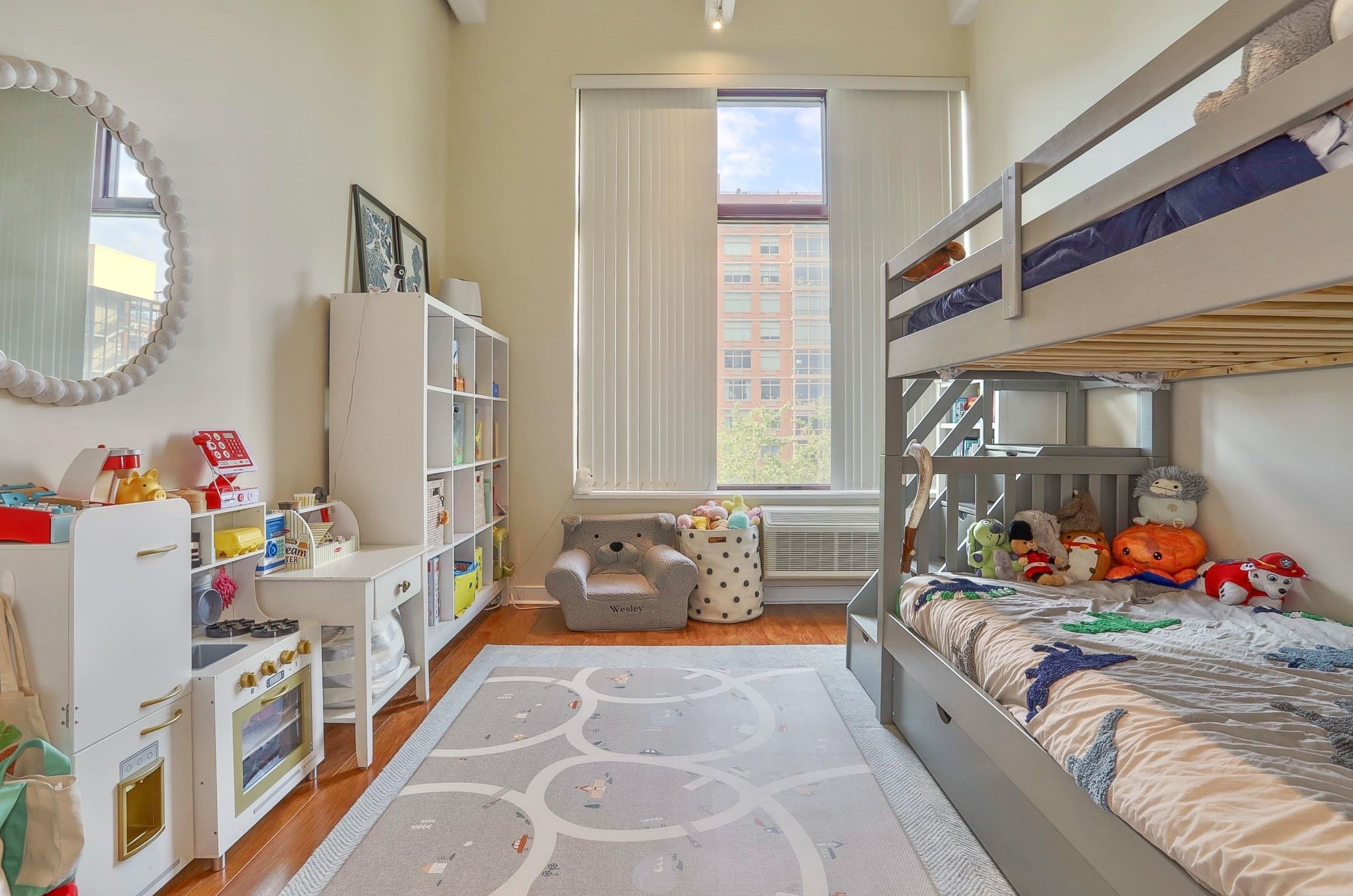 1500 WASHINGTON ST Unit: 4B