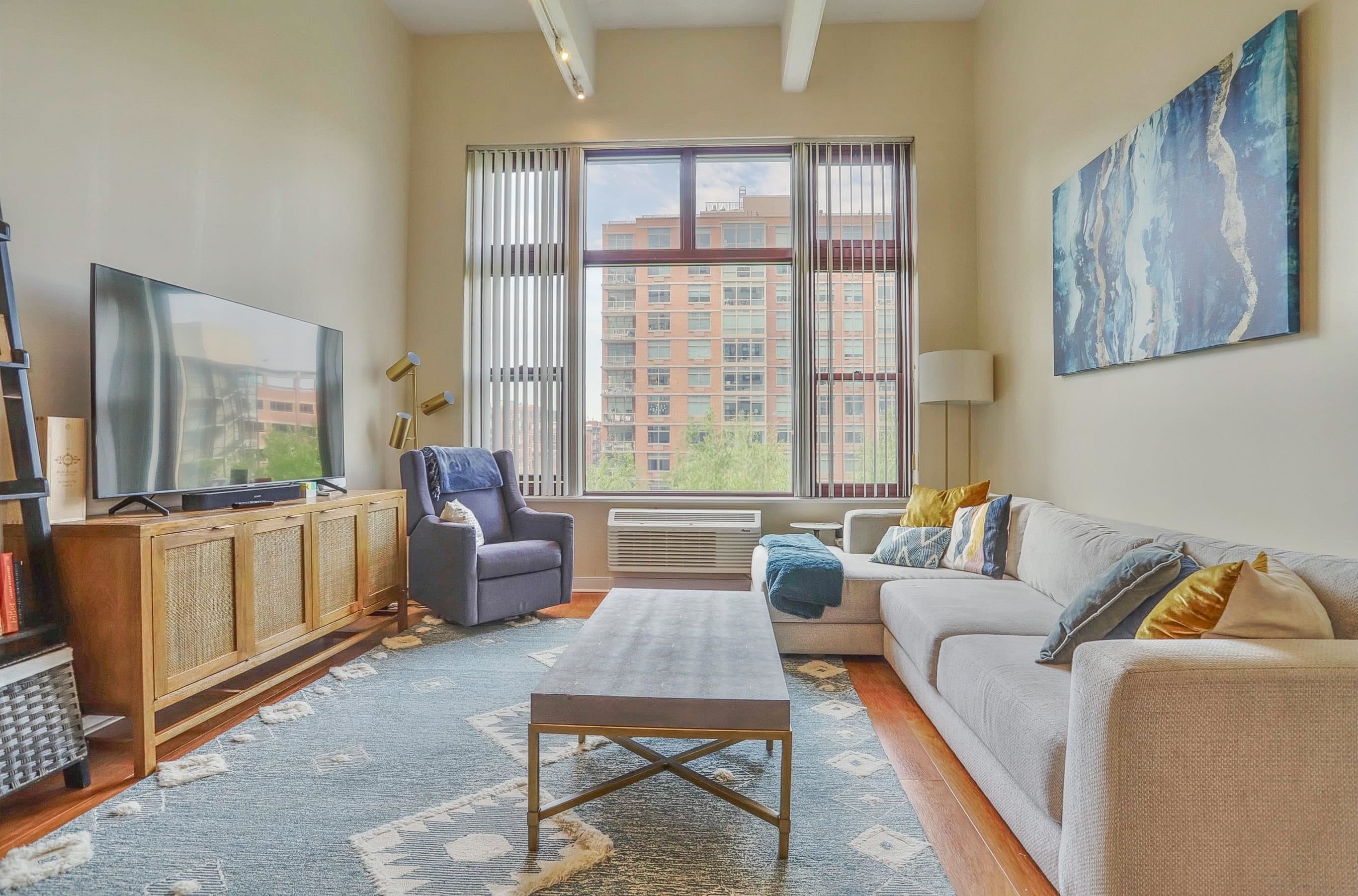 1500 WASHINGTON ST Unit: 4B