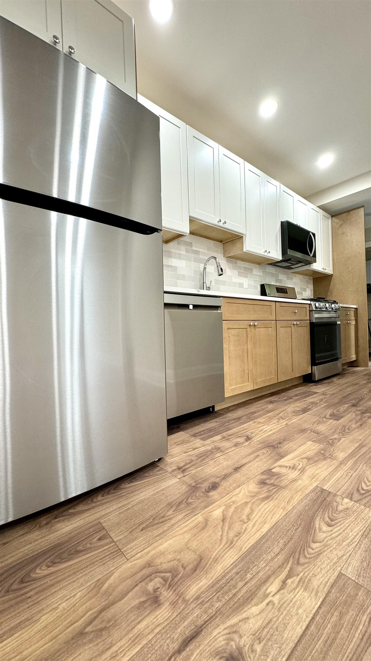 118 PARKVIEW TERRACE Unit: 2