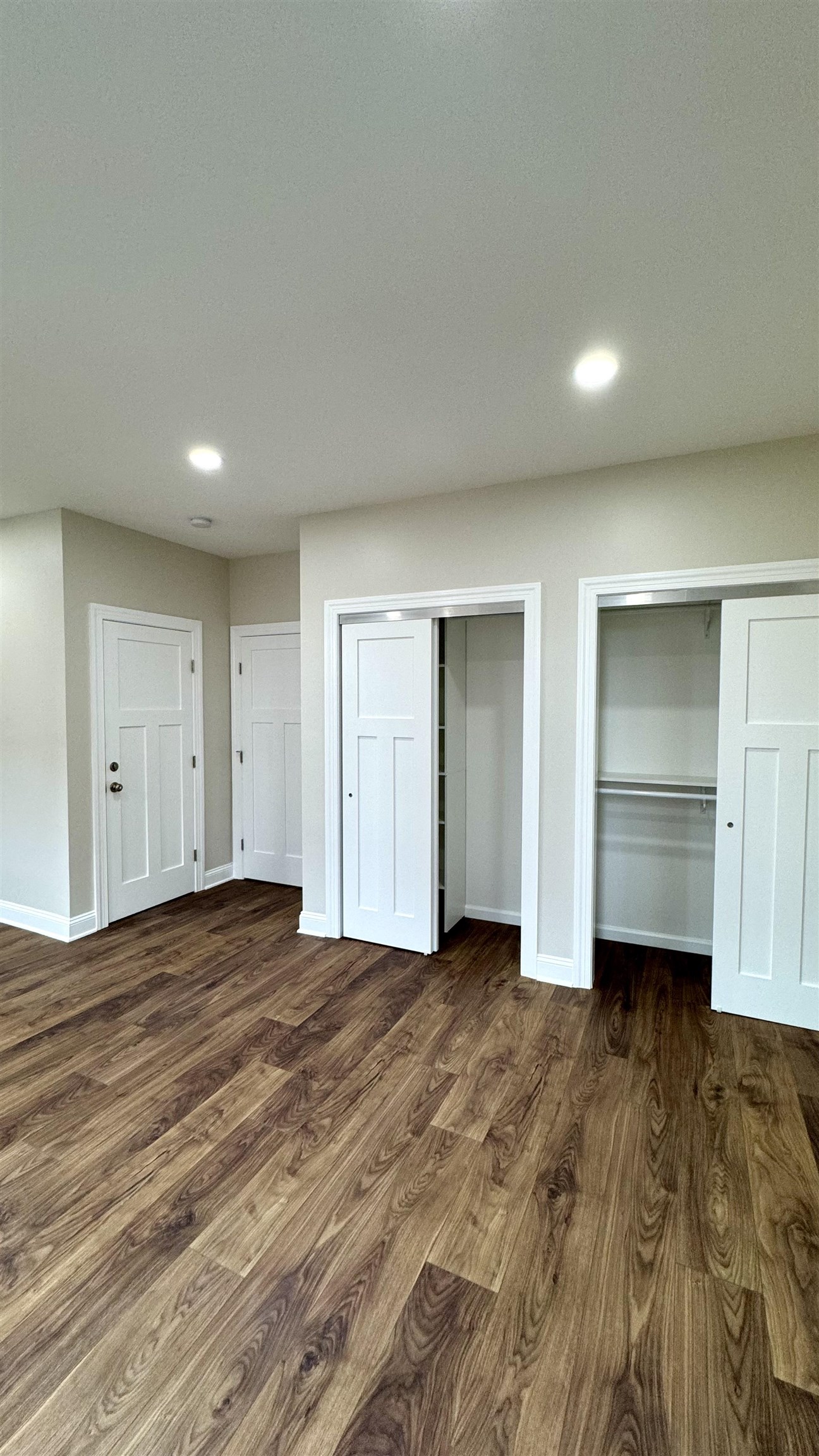 118 PARKVIEW TERRACE Unit: 2