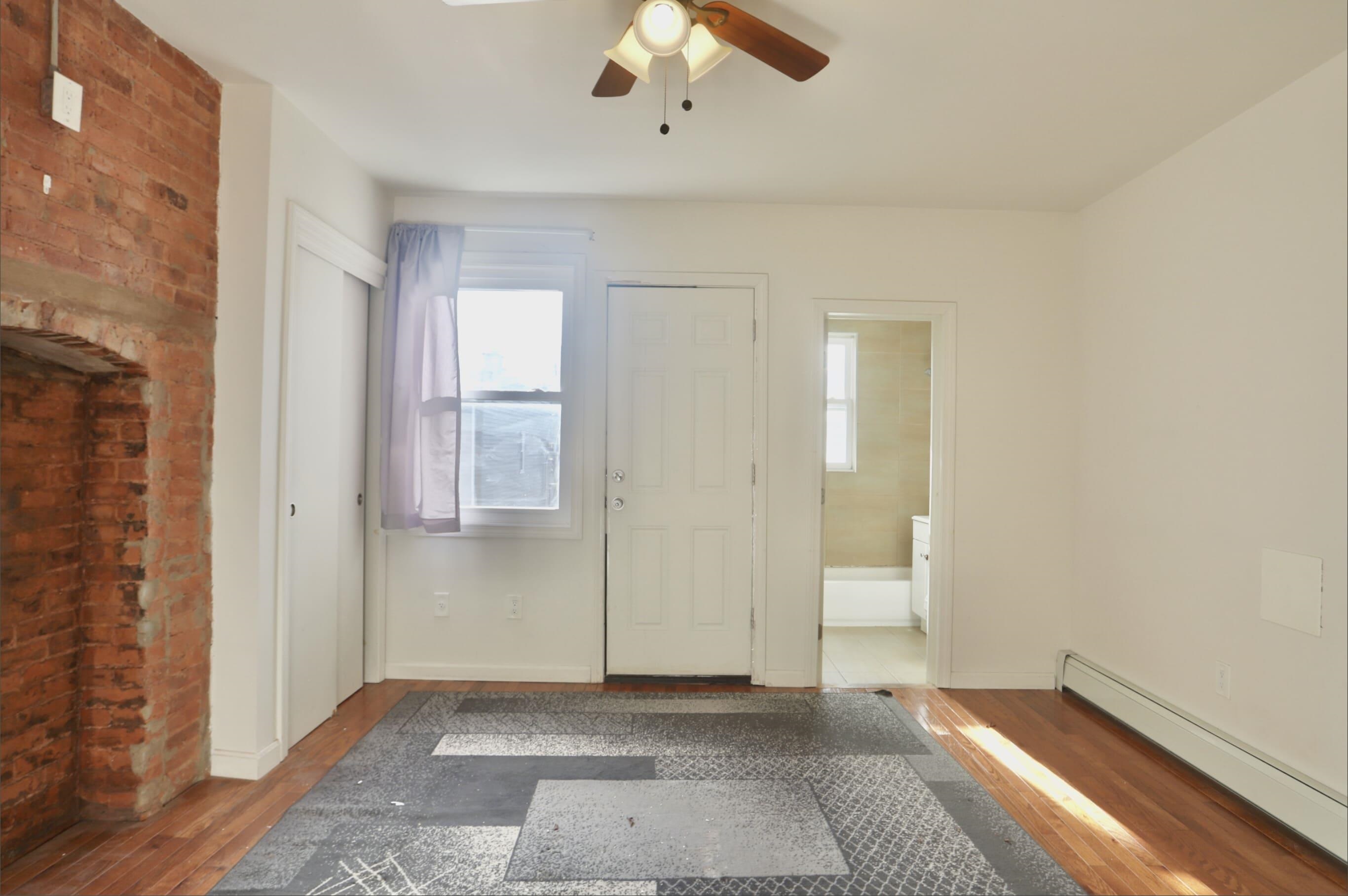 79 BEACON AVE Unit: 3