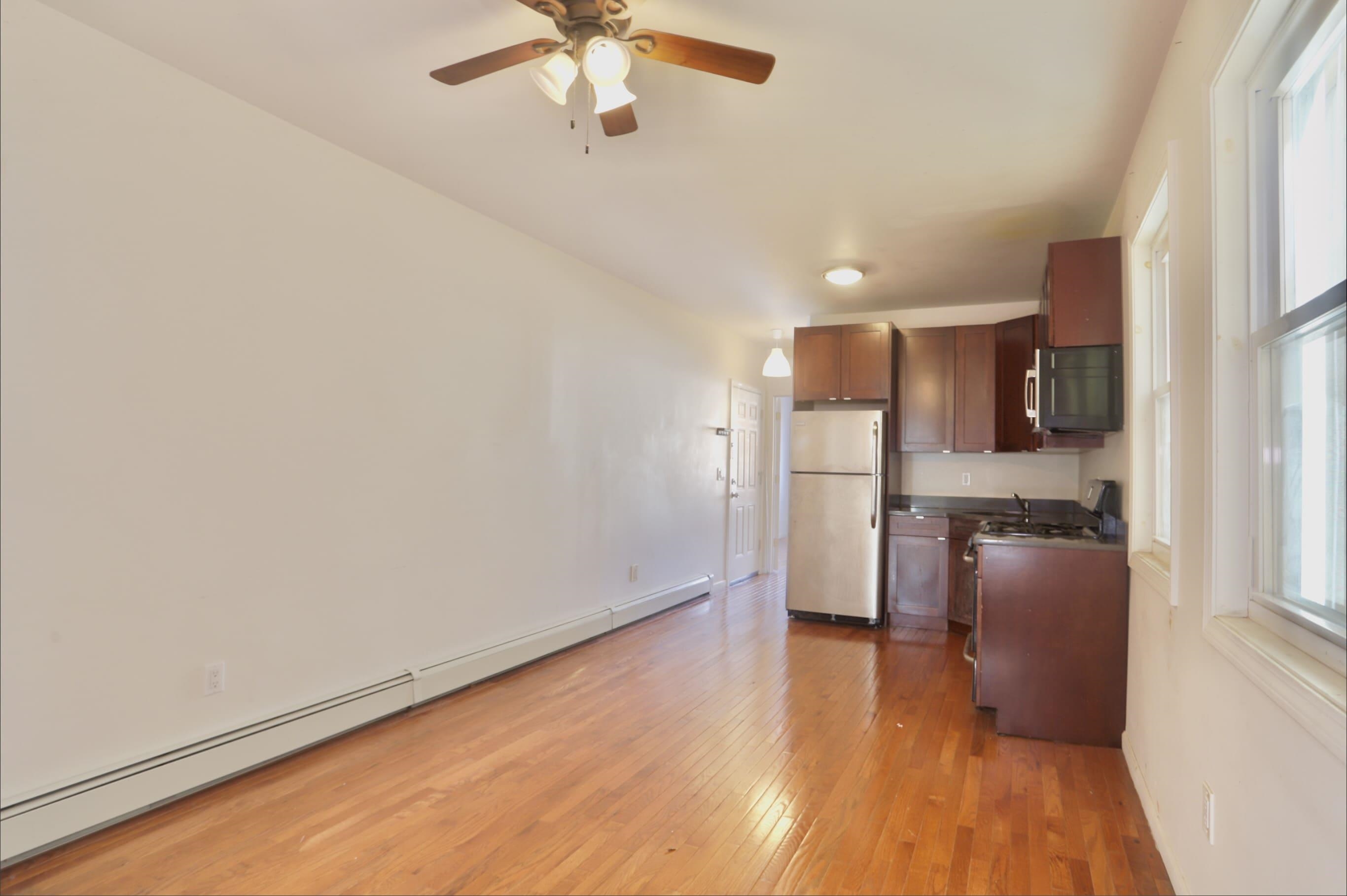 79 BEACON AVE Unit: 3