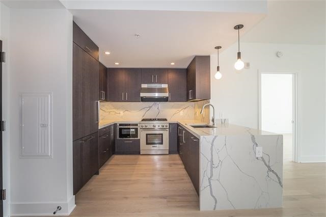 1400 HUDSON ST Unit: 318