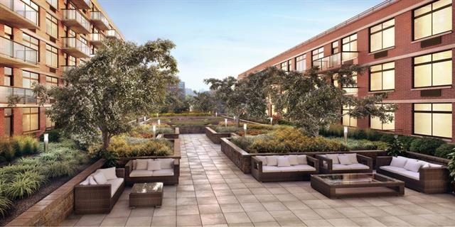 1400 HUDSON ST Unit: 318