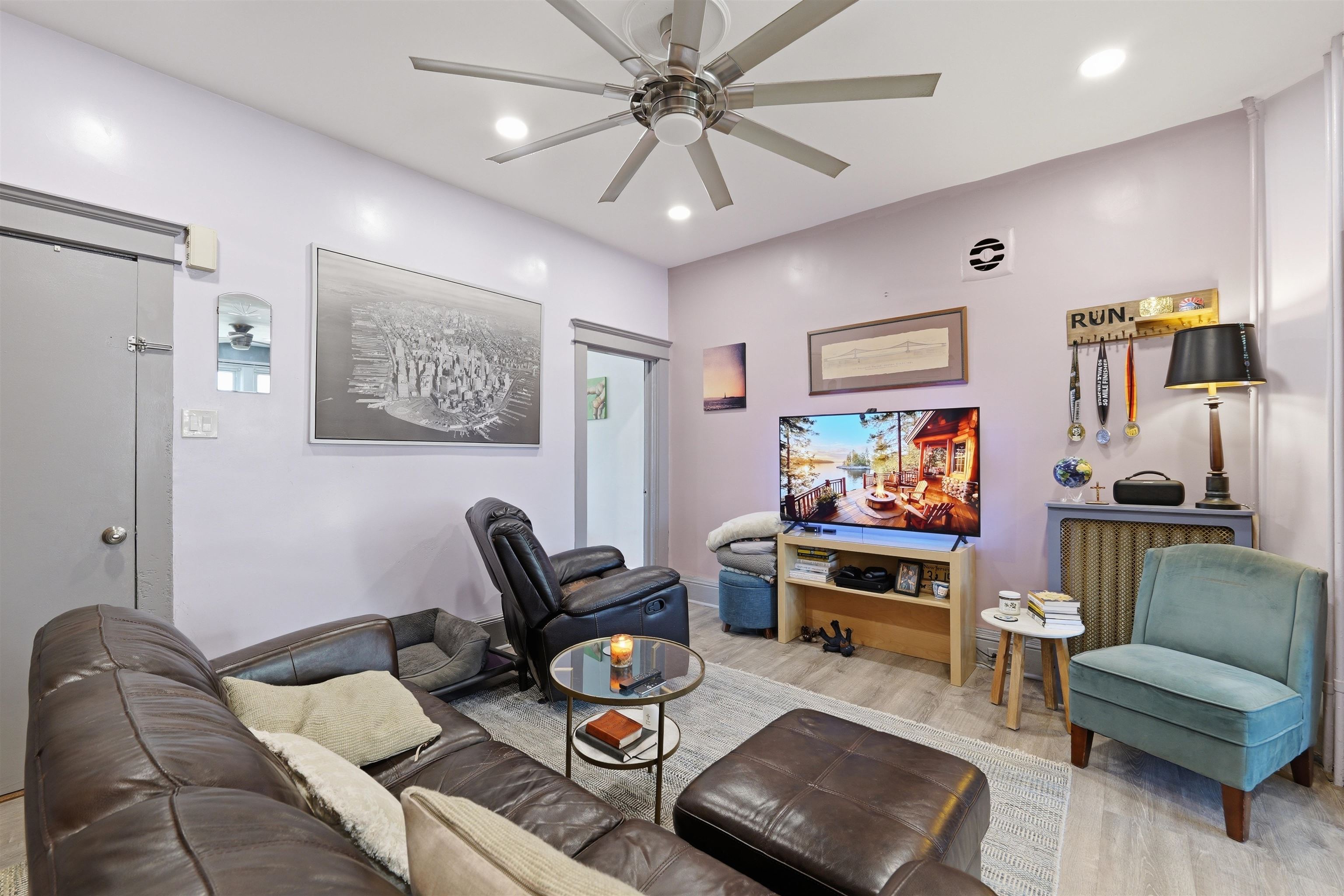1212 CENTRAL AVE