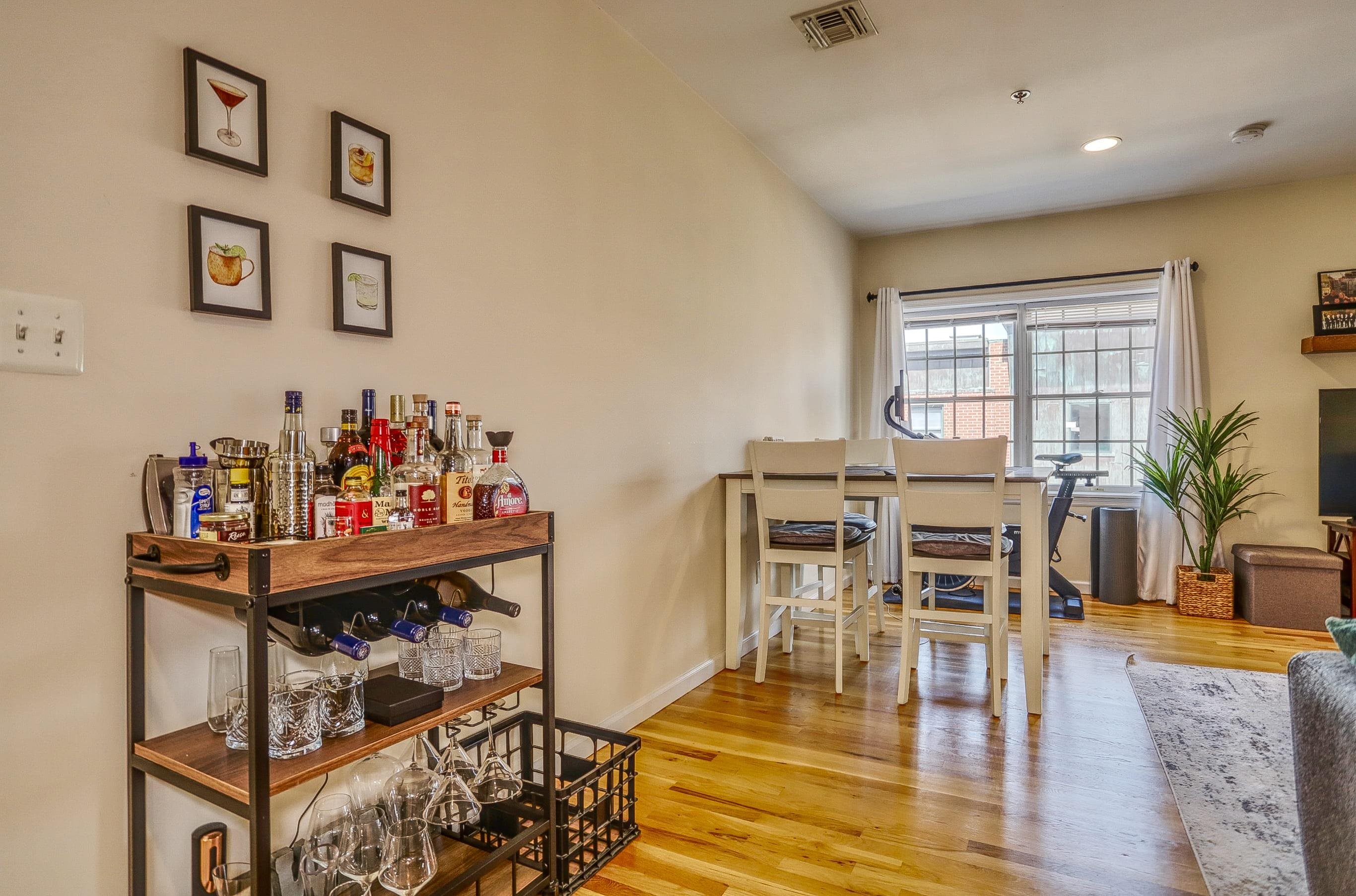 217 CLINTON ST Unit: 5
