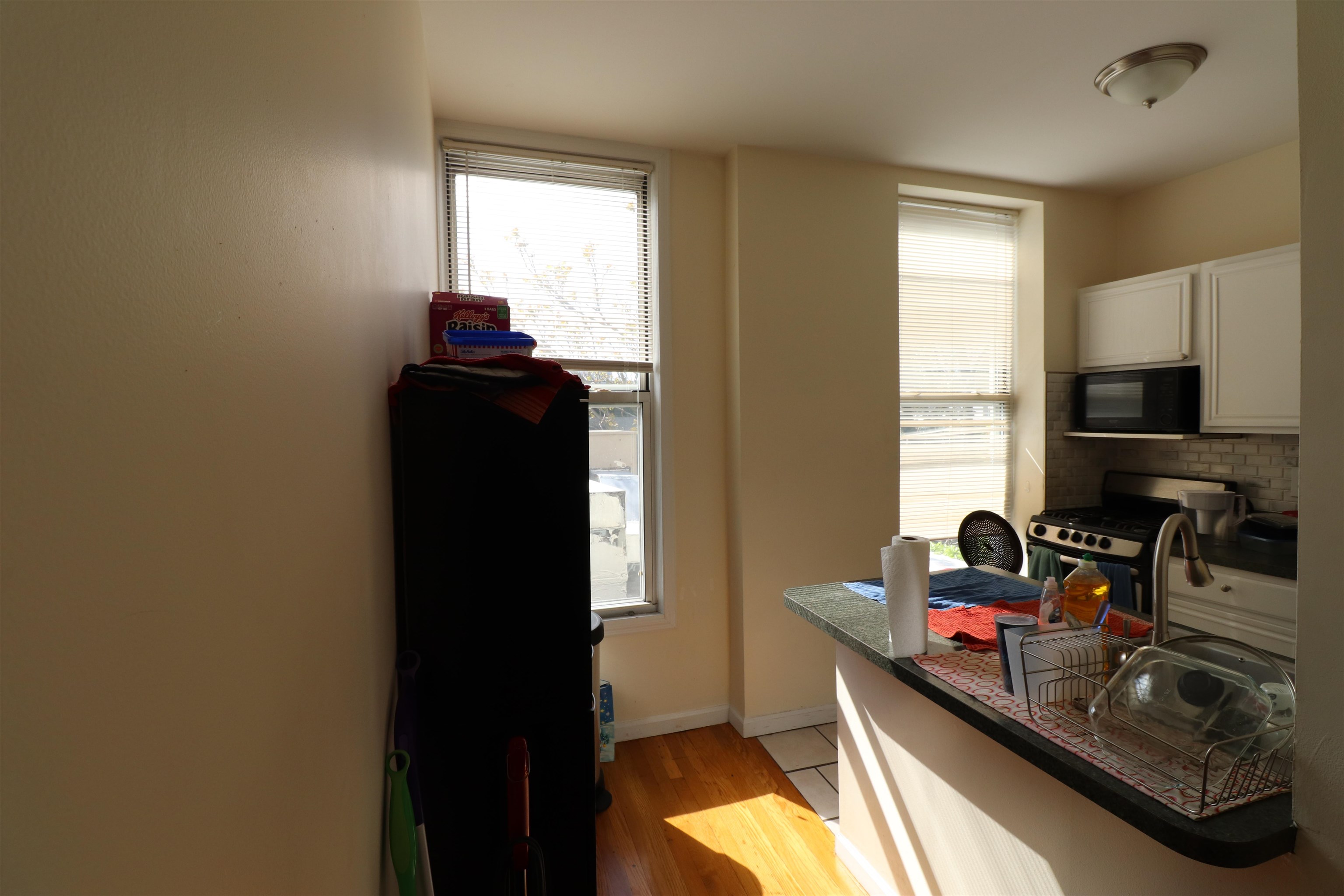 924 WASHINGTON ST Unit: 3
